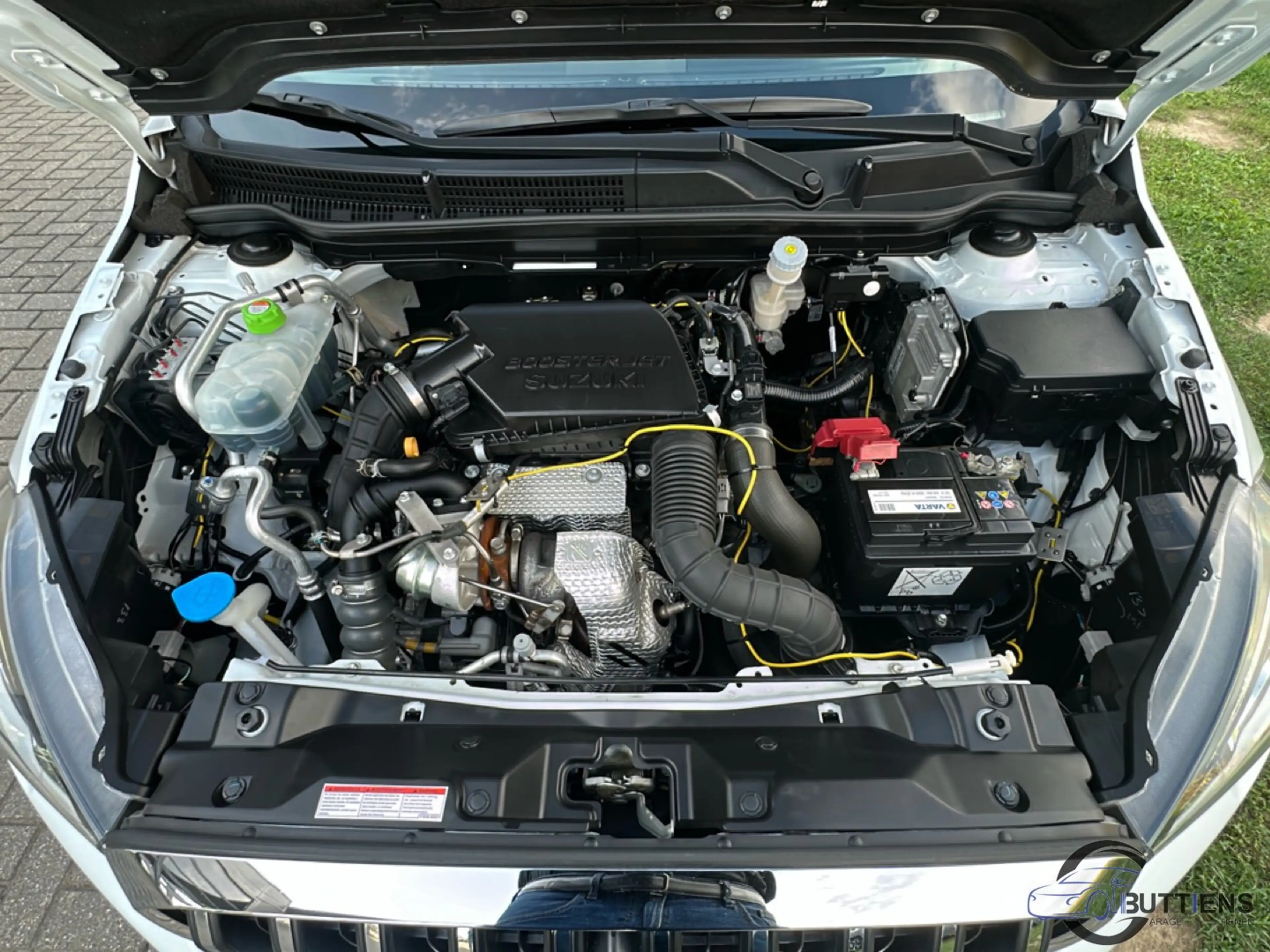 Suzuki SX4 S-Cross Grand Luxe Xtra SHVS (MY20) — photo 9