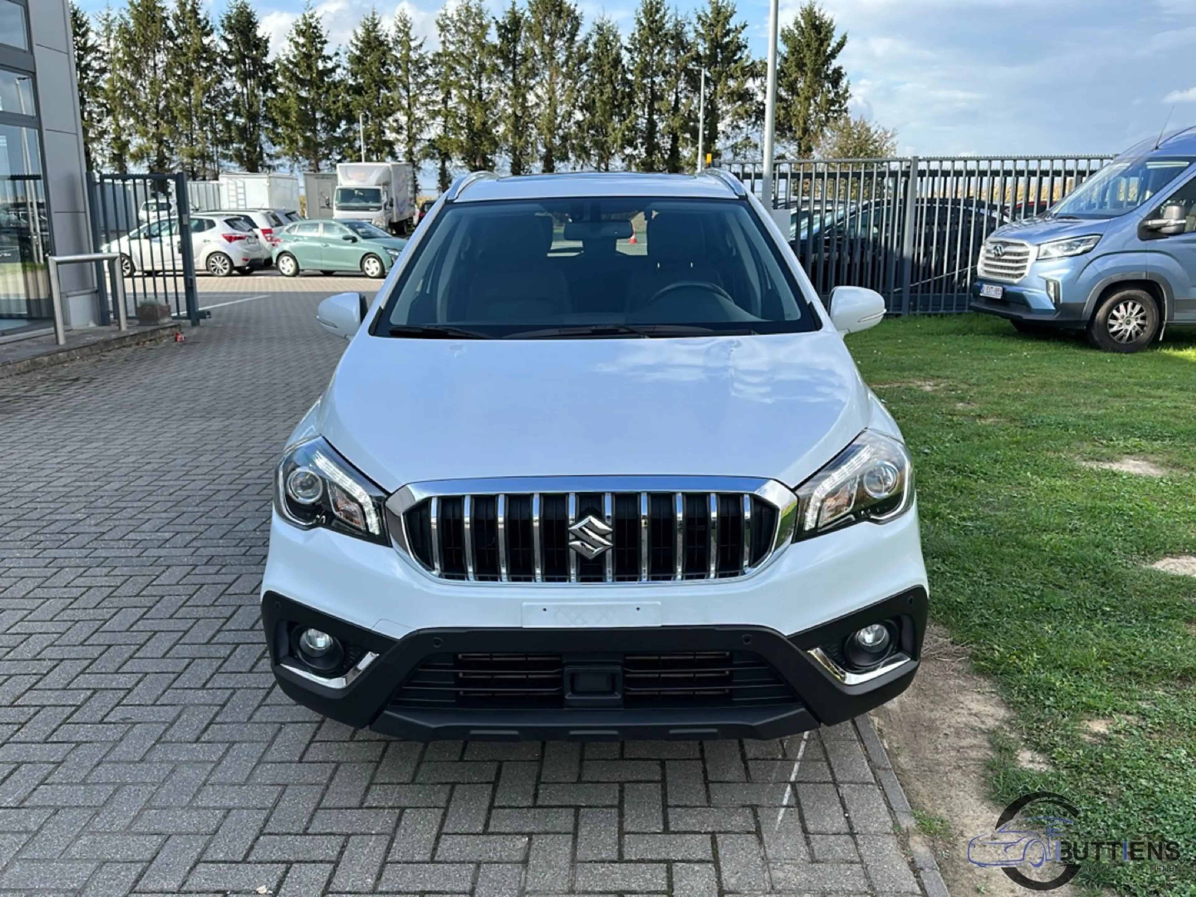 Suzuki SX4 S-Cross Grand Luxe Xtra SHVS (MY20) — photo 8