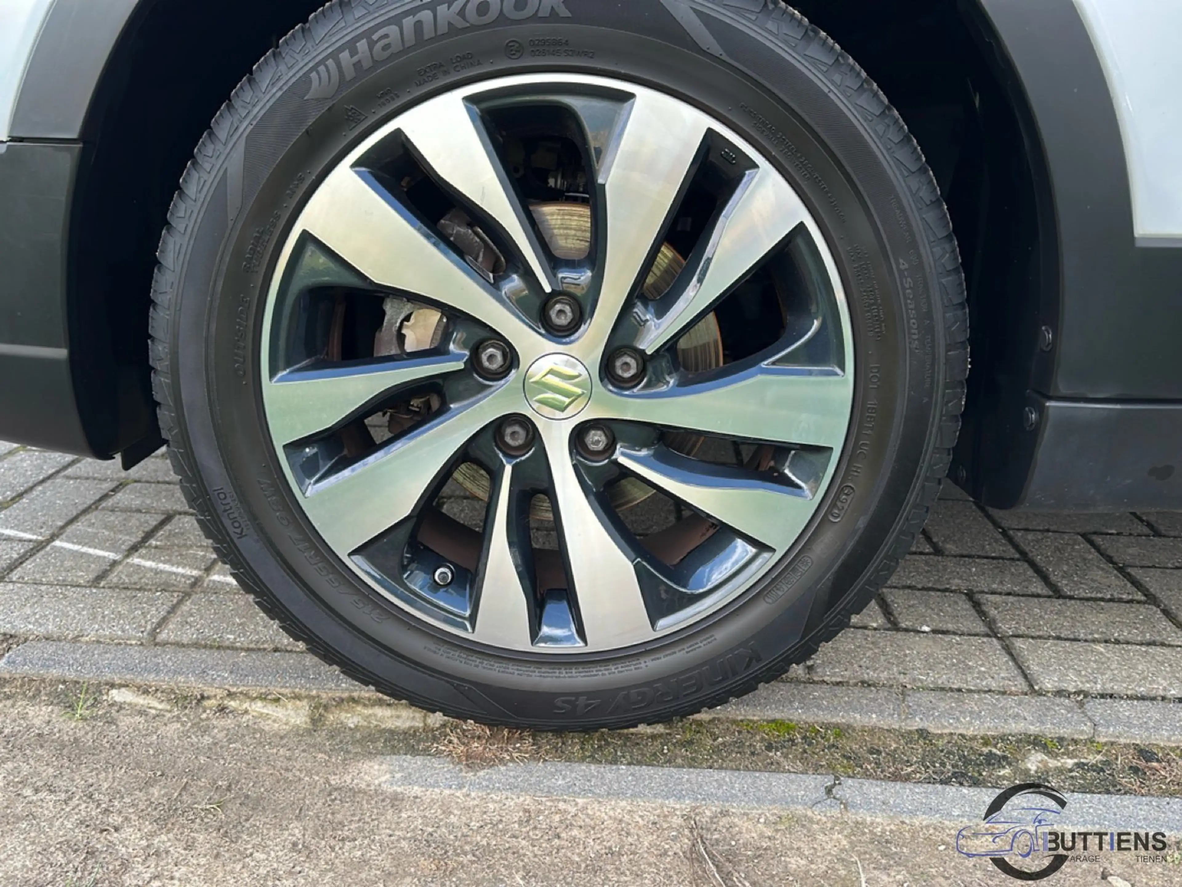 Suzuki SX4 S-Cross Grand Luxe Xtra SHVS (MY20) — photo 11