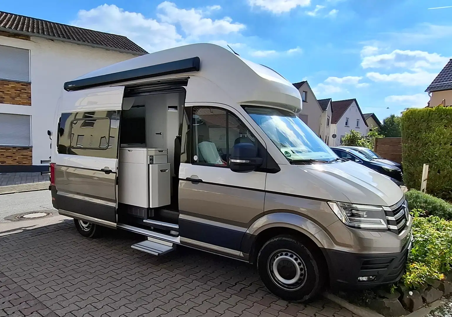 Volkswagen Crafter Grand California 600 Beige - 1
