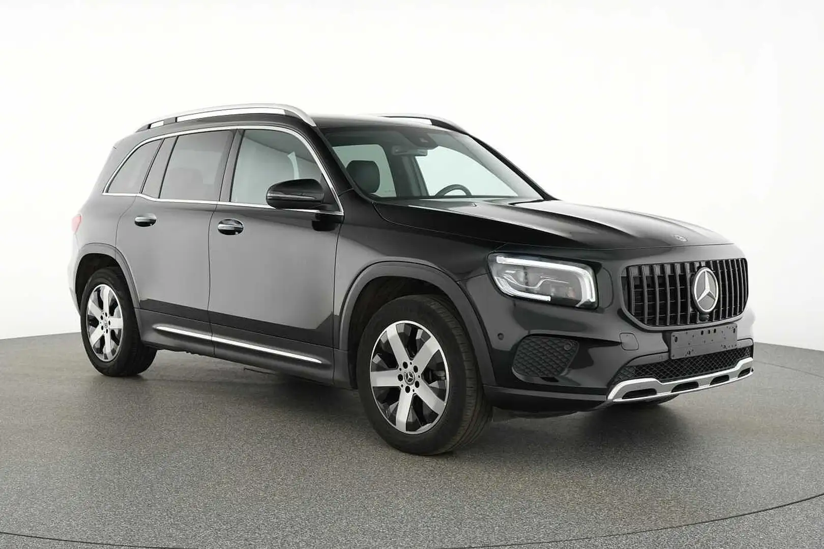 Mercedes-Benz GLB 180 D+Keyless Go+Active Lane Keeping+Carplay+Camera Zwart - 2