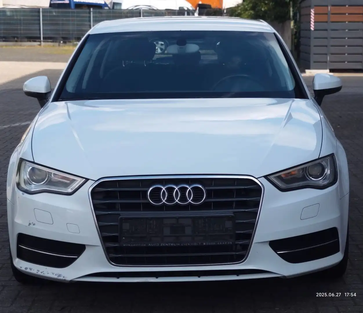 Audi A3 Sportback attraction Wit - 2