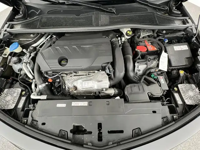 Opel Astra view 21
