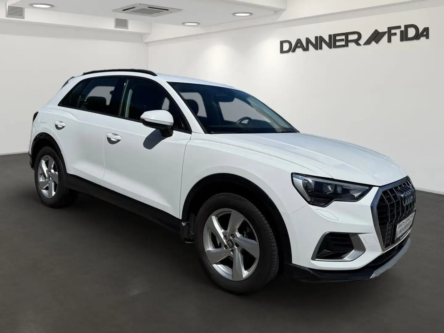 Audi Q3 35 TFSI advanced *SOFORT VERFÜGBAR* Weiß - 2