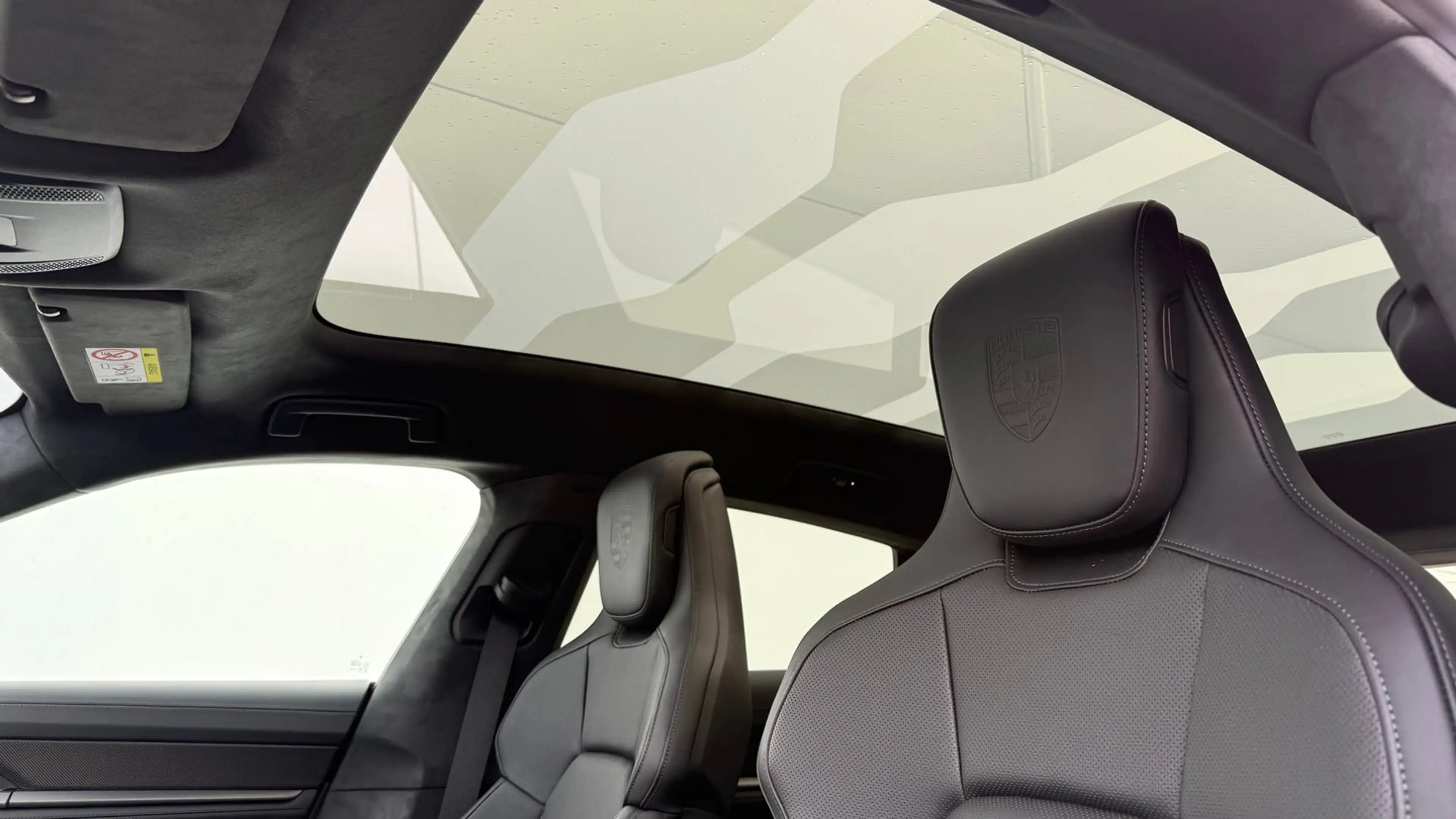 Porsche Taycan 4S Sport Turismo — photo 46