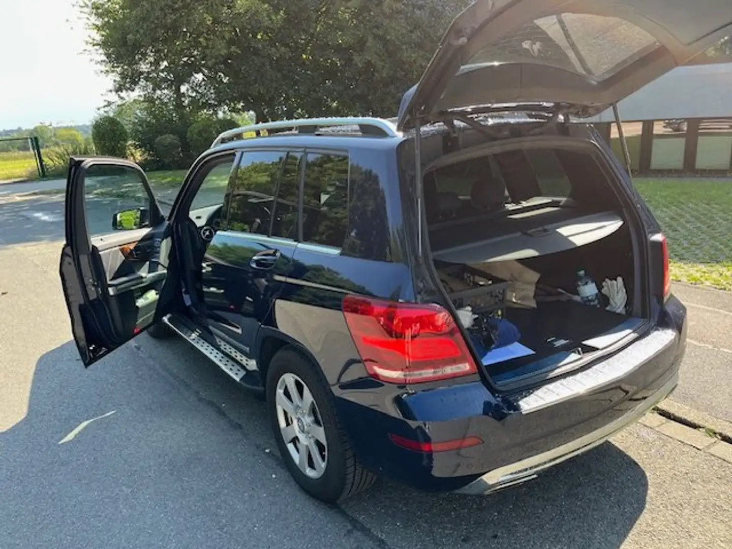 Mercedes-Benz GLK 220 GLK 220 CDI (BlueEFFICIENCY) 7G-TRONIC Modrá - 1