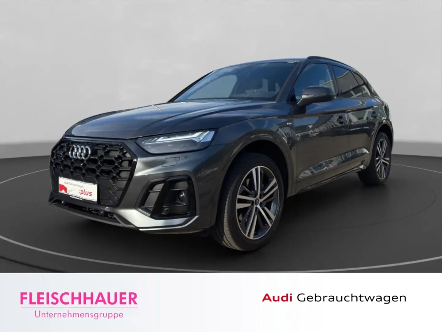 Audi Q5 S line 40 TDI quattro MATRIX+AHK+RFK+NAVI+CARPLAY+ Grau - 1
