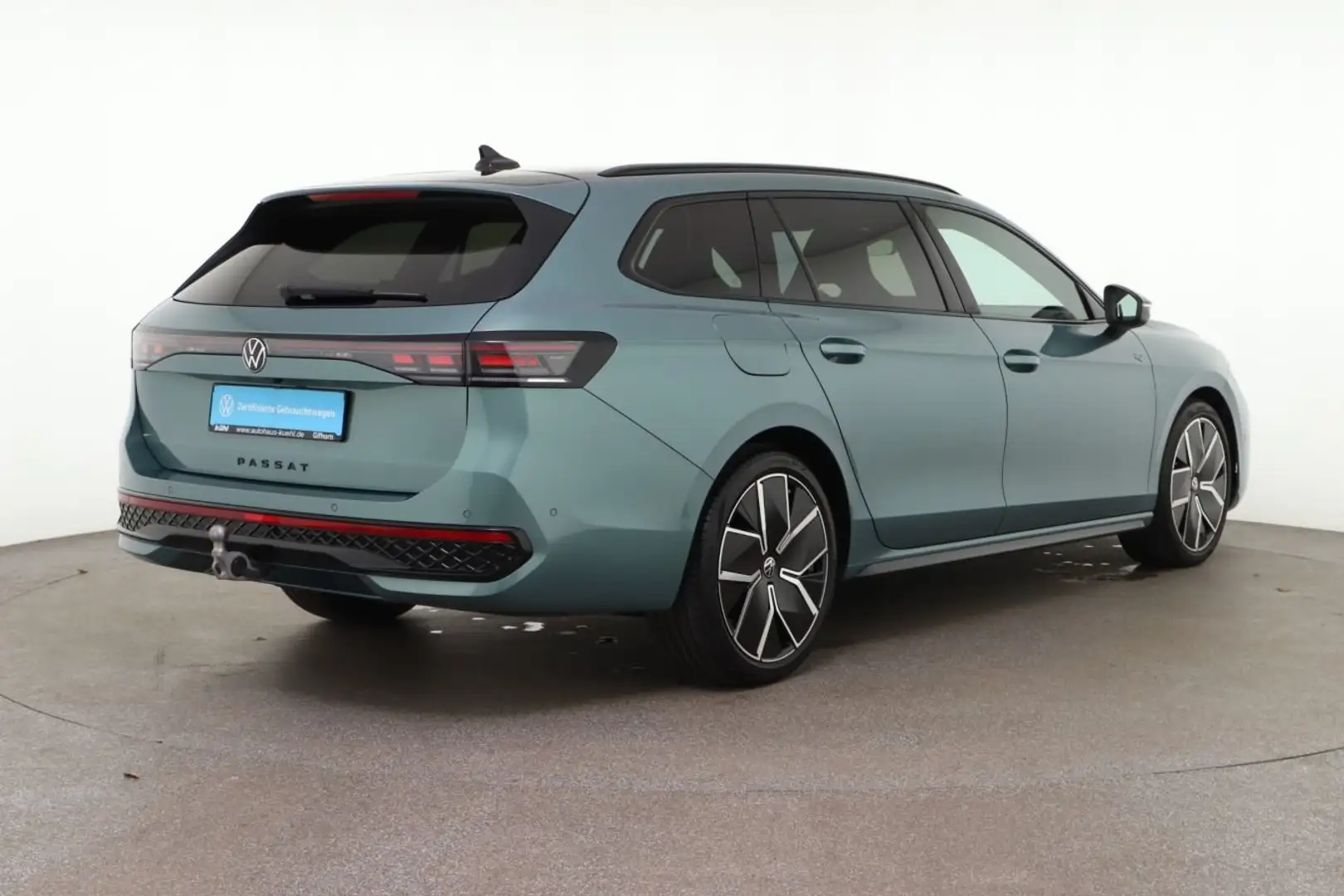 Volkswagen Passat Variant 2.0 TDI 4M DSG R line IQ.Light/AC Verde - 2