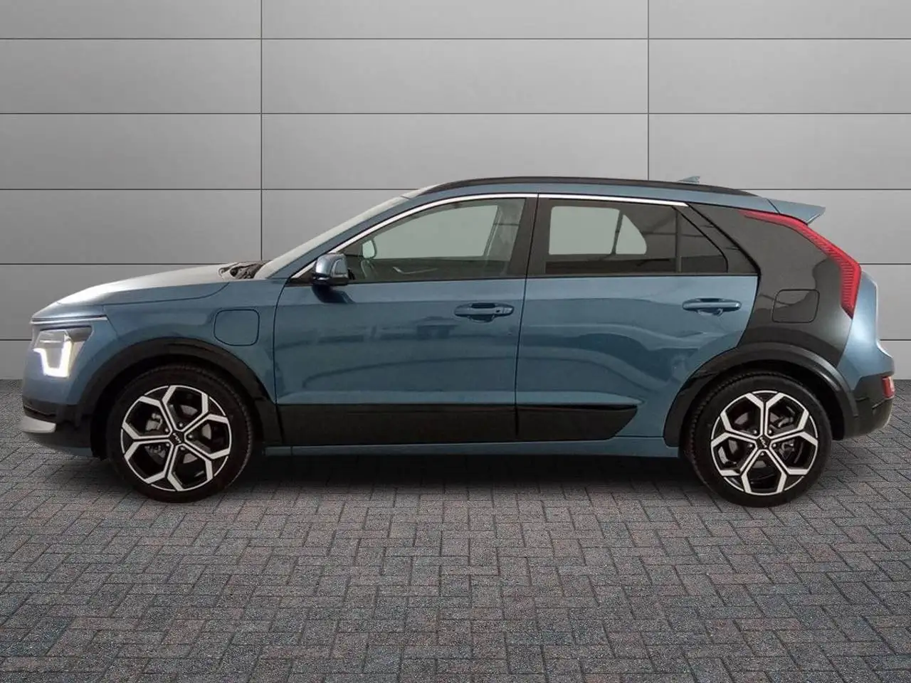 Kia Niro II 2022 1.6 gdi phev Evolution 171cv dct6! PREZZO REALE, миниатюра 2