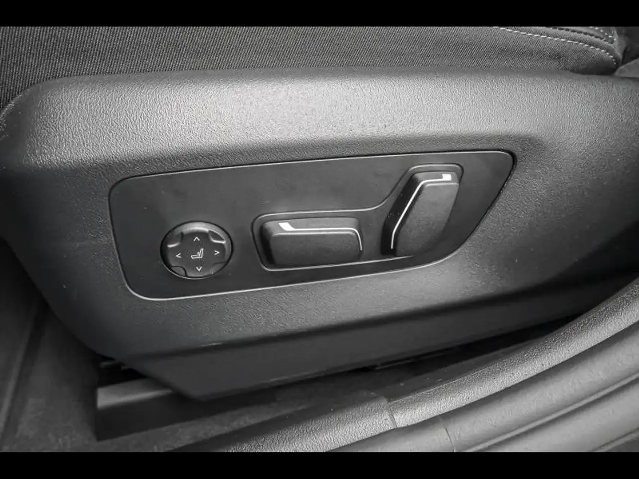 BMW i5 2026 — фото 18