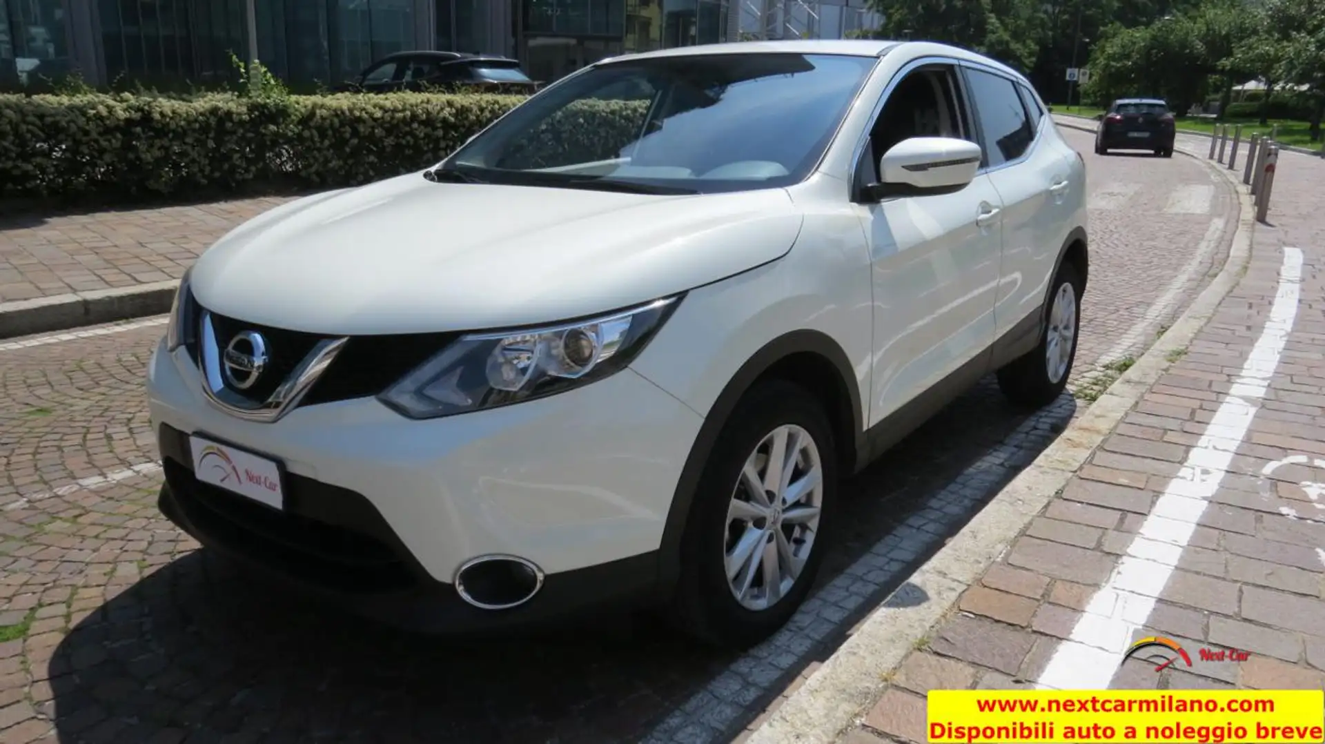 Nissan Qashqai 1.5 dCi Business Bianco - 1