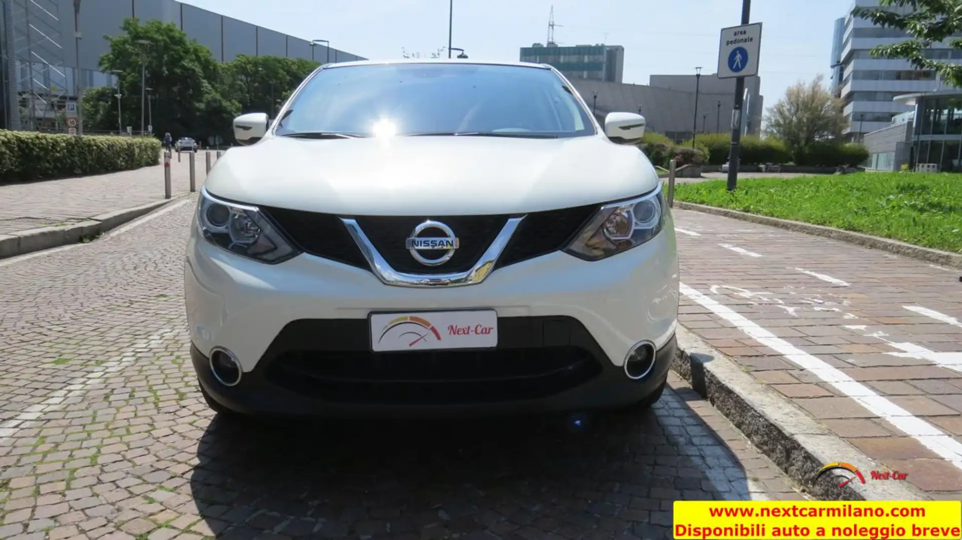 Nissan Qashqai 1.5 dCi Business Bianco - 2