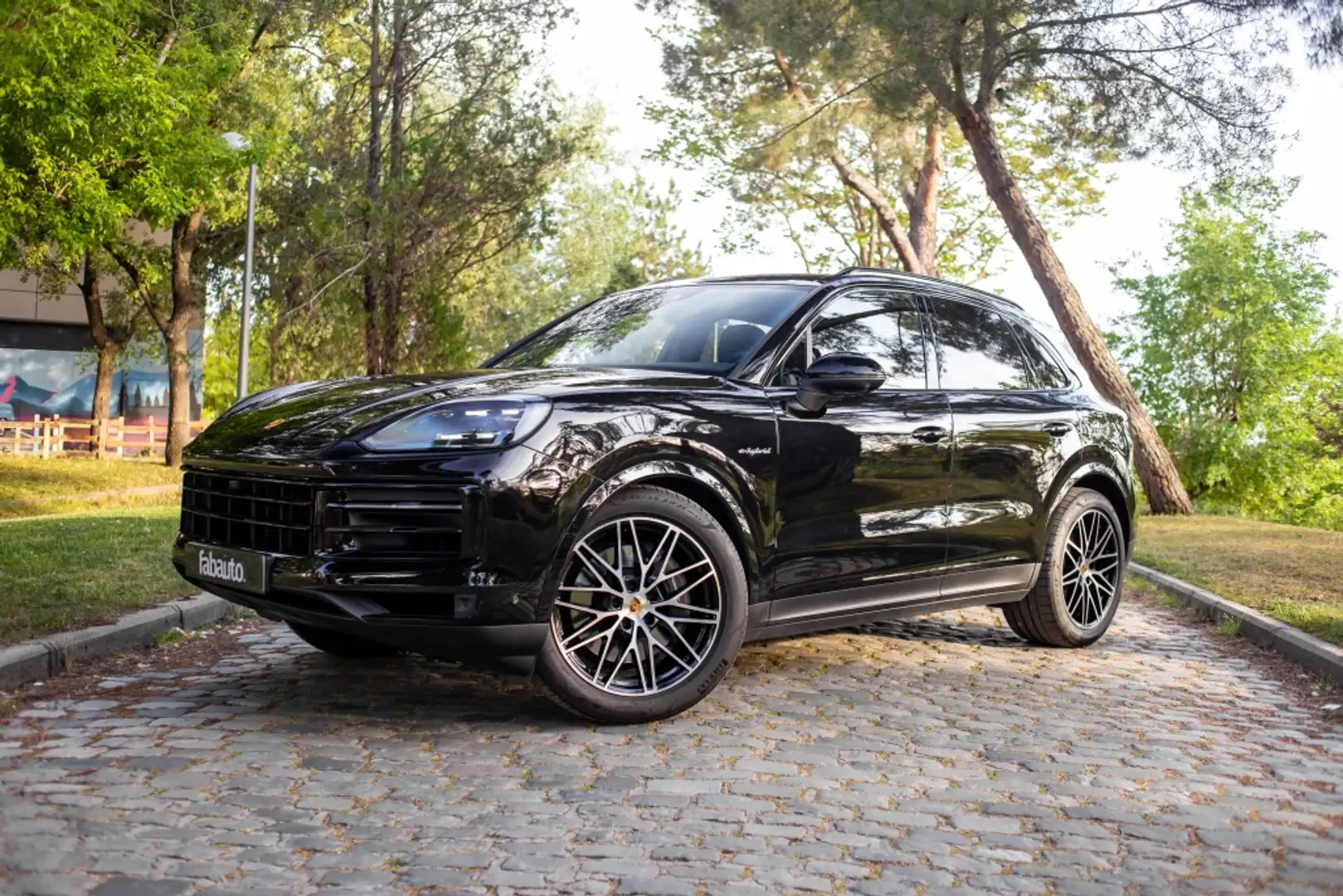 Porsche Cayenne E-Hybrid Aut. Negro - 1