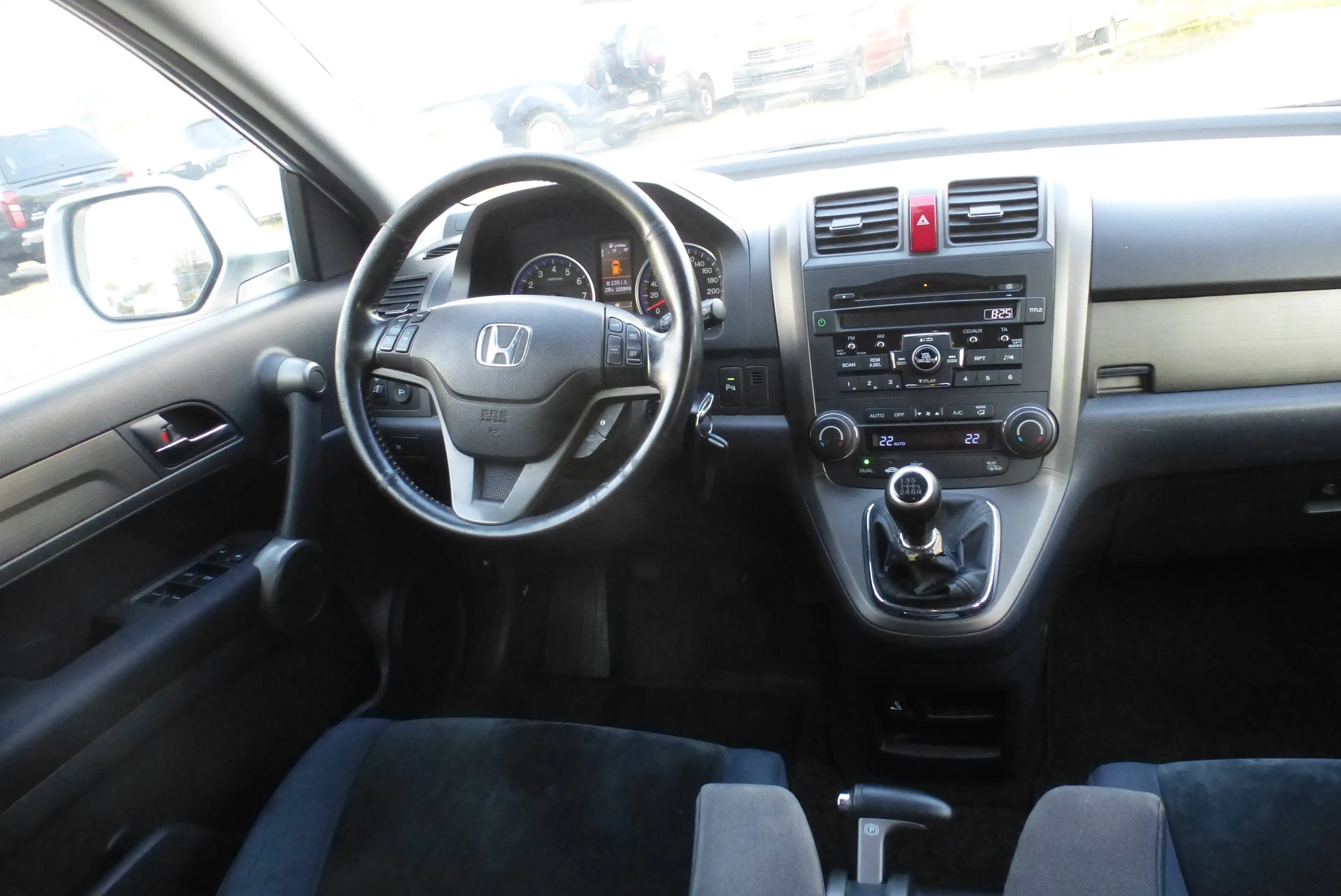 Honda CR-V Comfort / Allrad 4x4 — photo 11