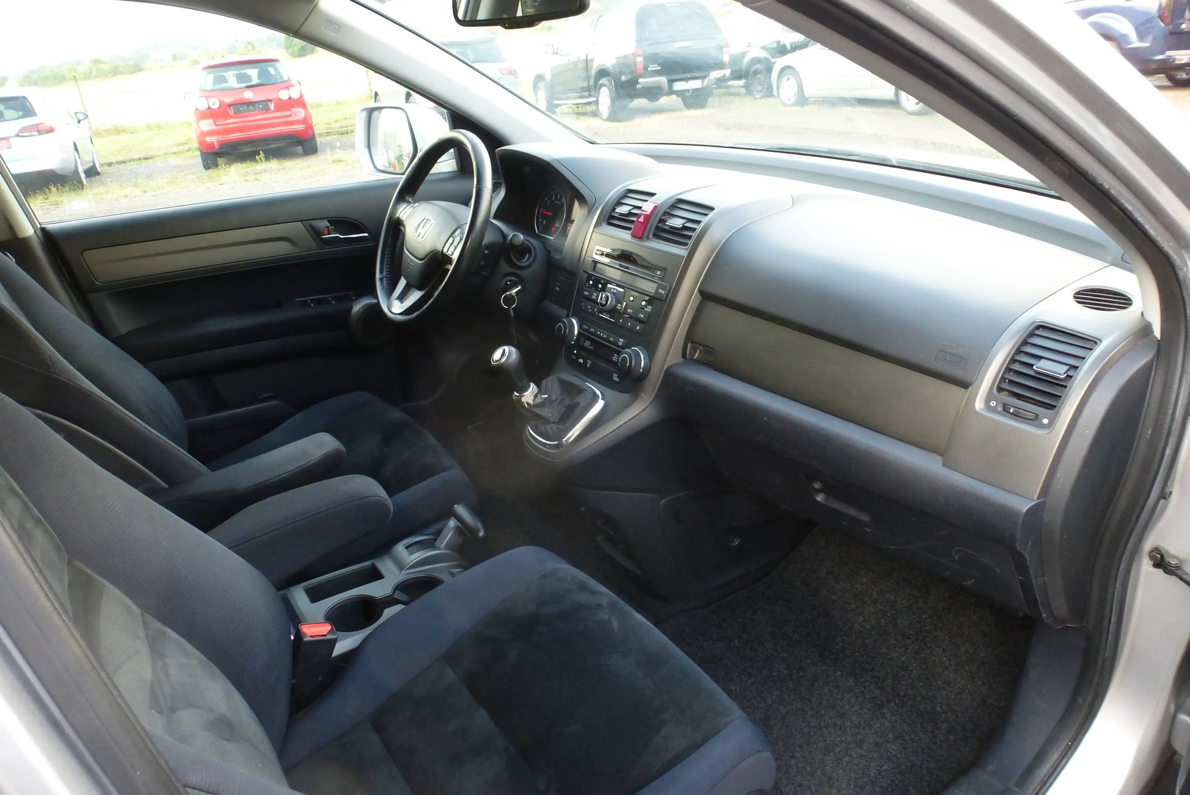 Honda CR-V Comfort / Allrad 4x4 — photo 10