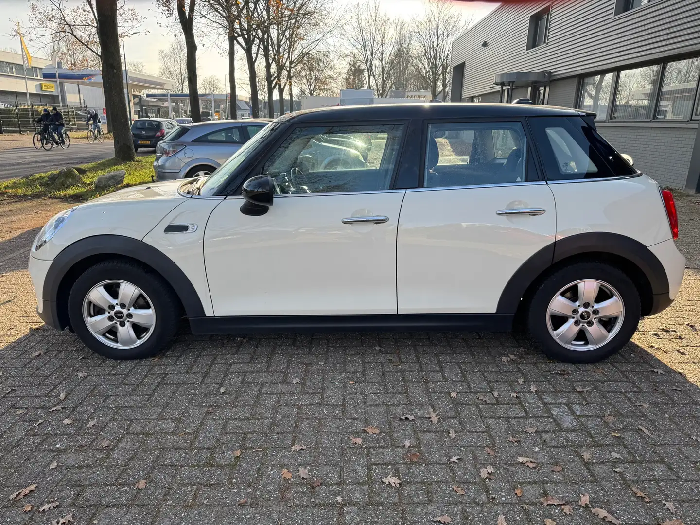 MINI Cooper Mini 1.5 Wit - 2