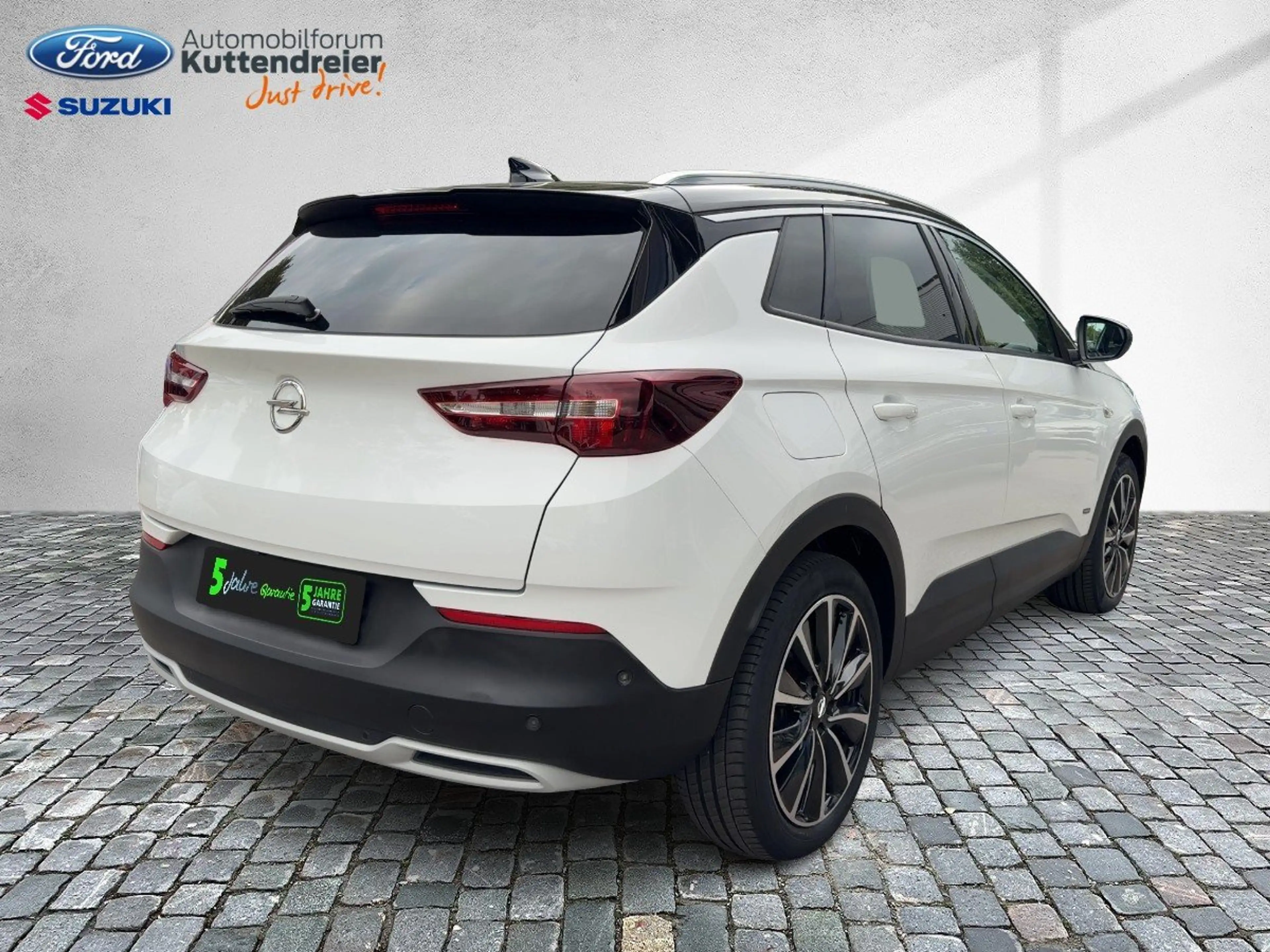Opel Grandland Ultimate 4 Allrad Autom. Navi Kamera — photo 5