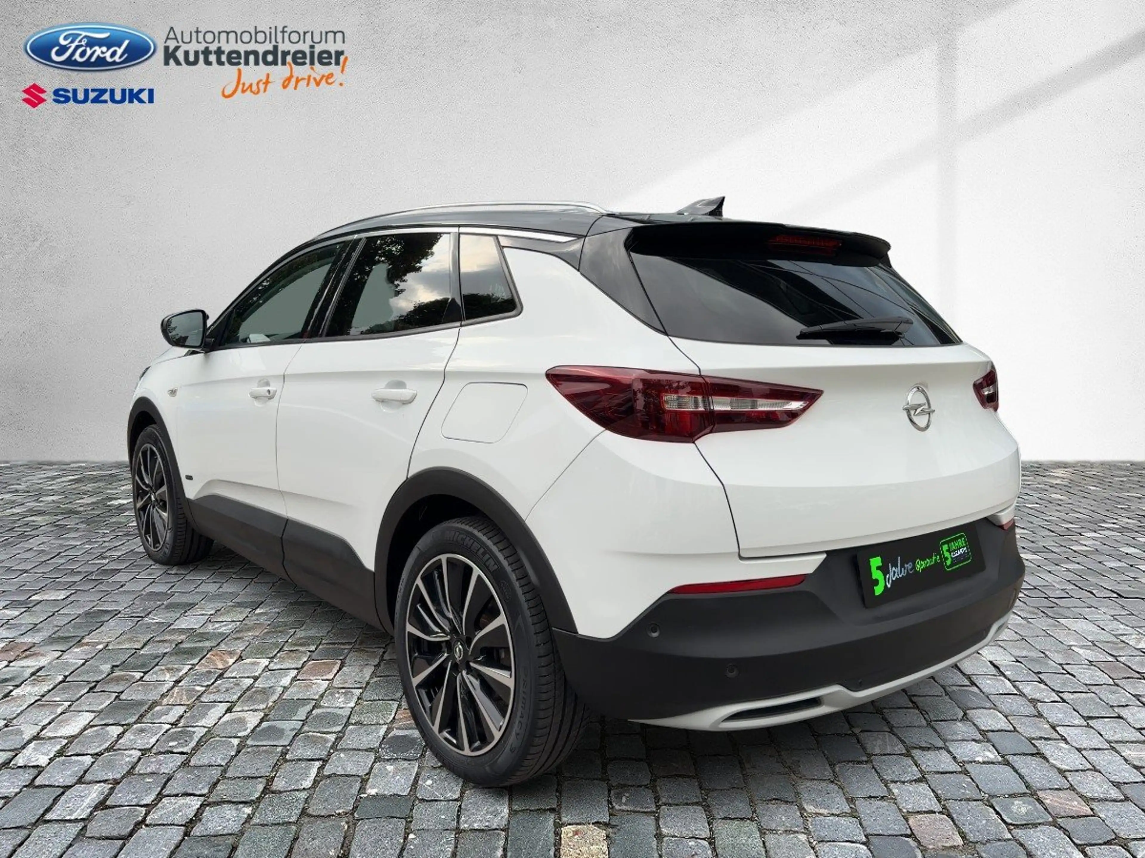 Opel Grandland Ultimate 4 Allrad Autom. Navi Kamera — photo 4