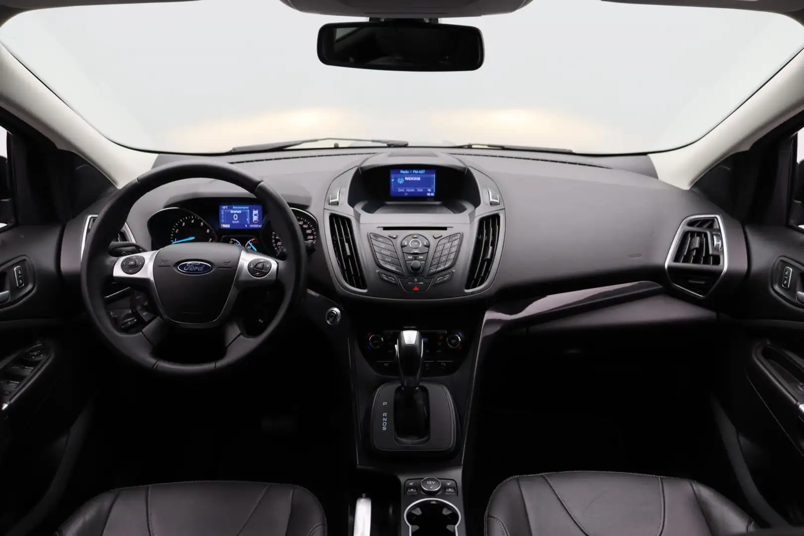 Ford Kuga 1.6 Titanium Plus 4WD Automaat Leder Navigatie Cli Zwart - 2