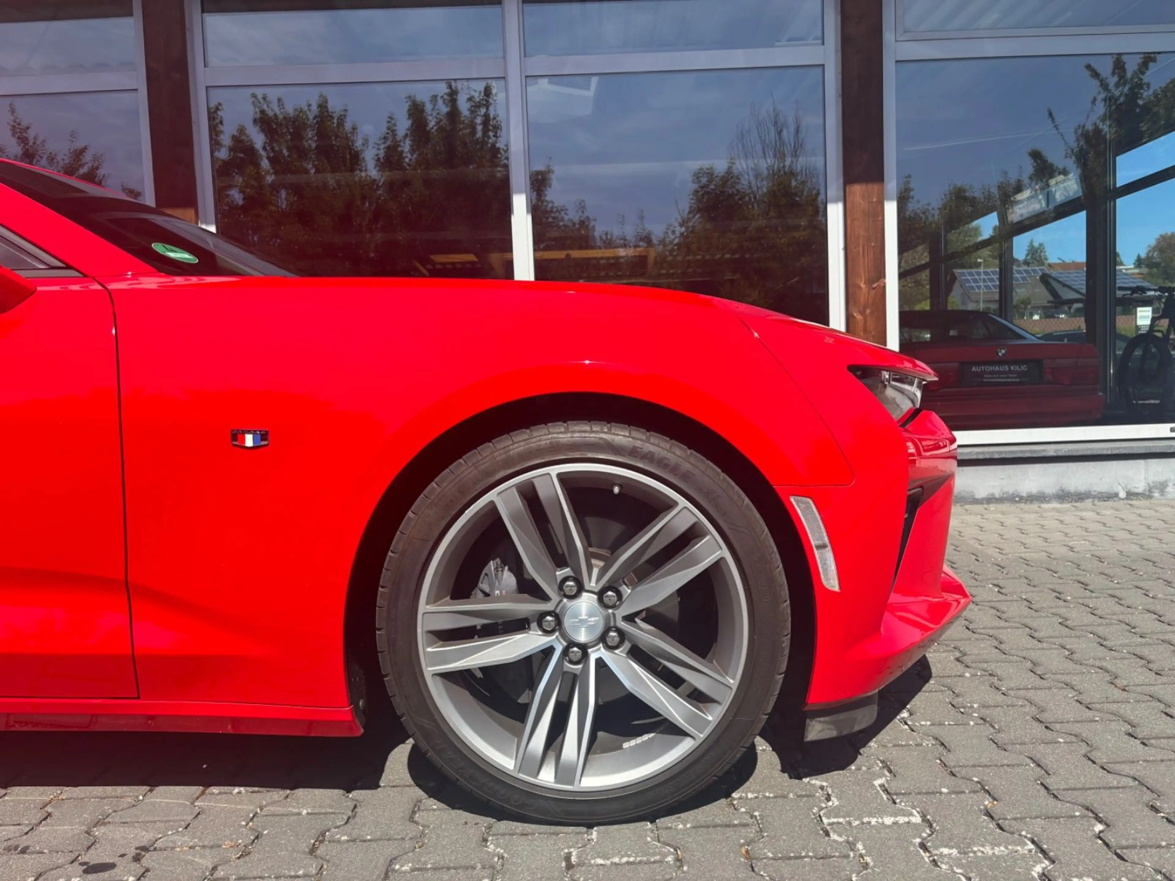 Chevrolet Camaro Coupé V8 deutsch Unfallfrei 1.Hand — photo 16
