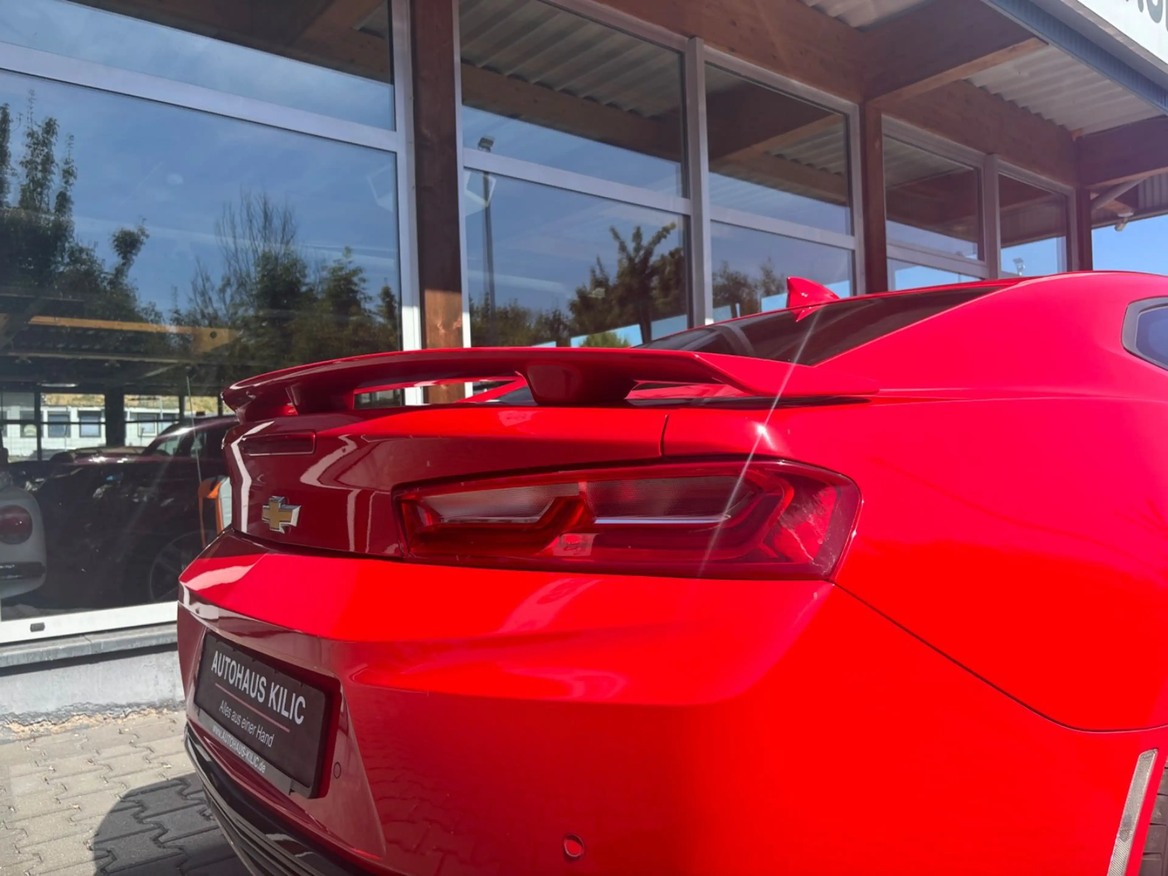 Chevrolet Camaro Coupé V8 deutsch Unfallfrei 1.Hand — photo 17