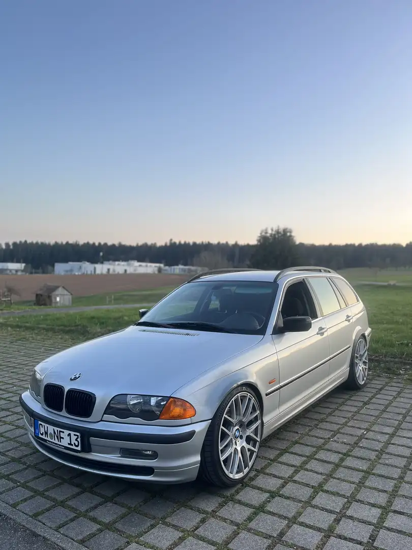 BMW 320 E46 320i Touring 6-Zylinder - 2