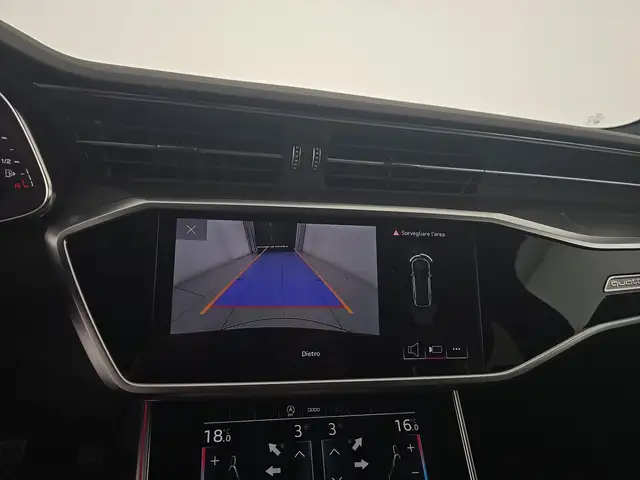 Audi A6 view 14