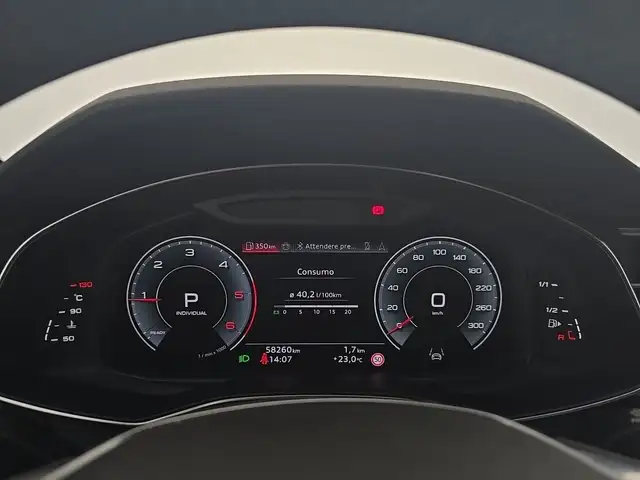 Audi A6 view 15