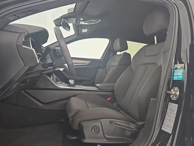 Audi A6 view 9