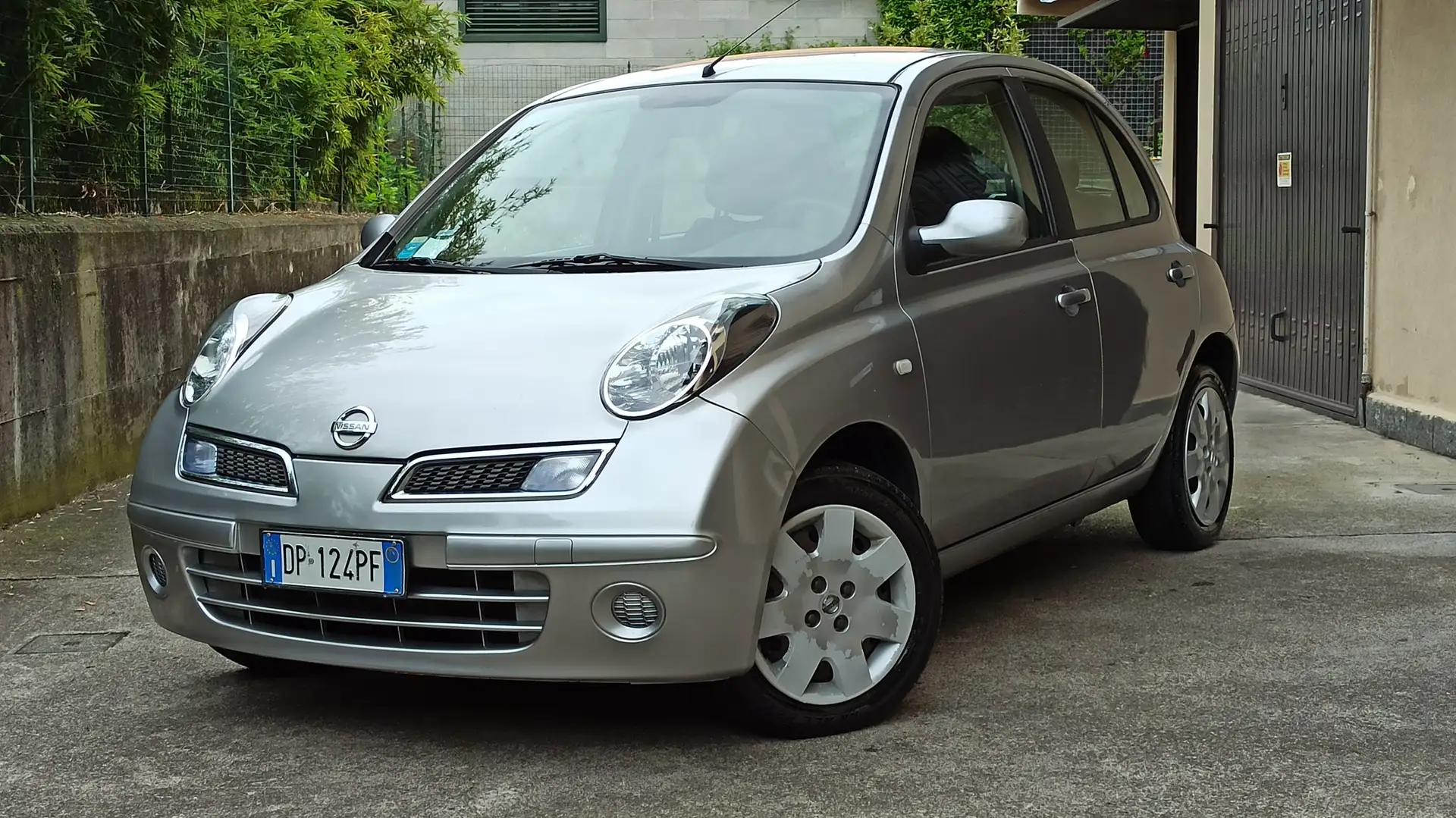 Nissan Micra 1.2 BENZINA 80cv / 84.000km / Neopatentati Silber - 2