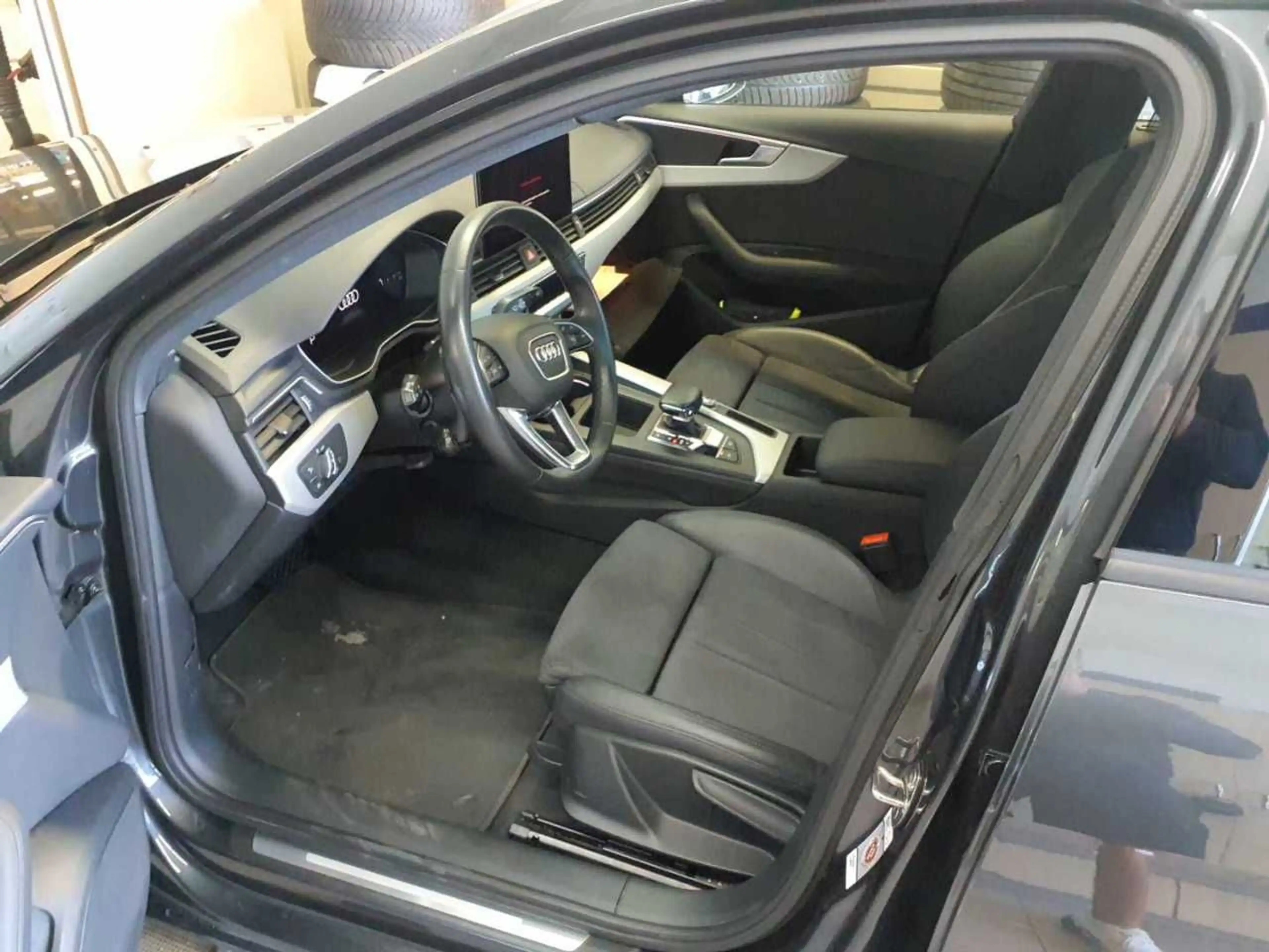 Audi A4 Avant 40 204PS S-TRONIC ACC.NAVI+VC.PDC.LED.SHZ — photo 5