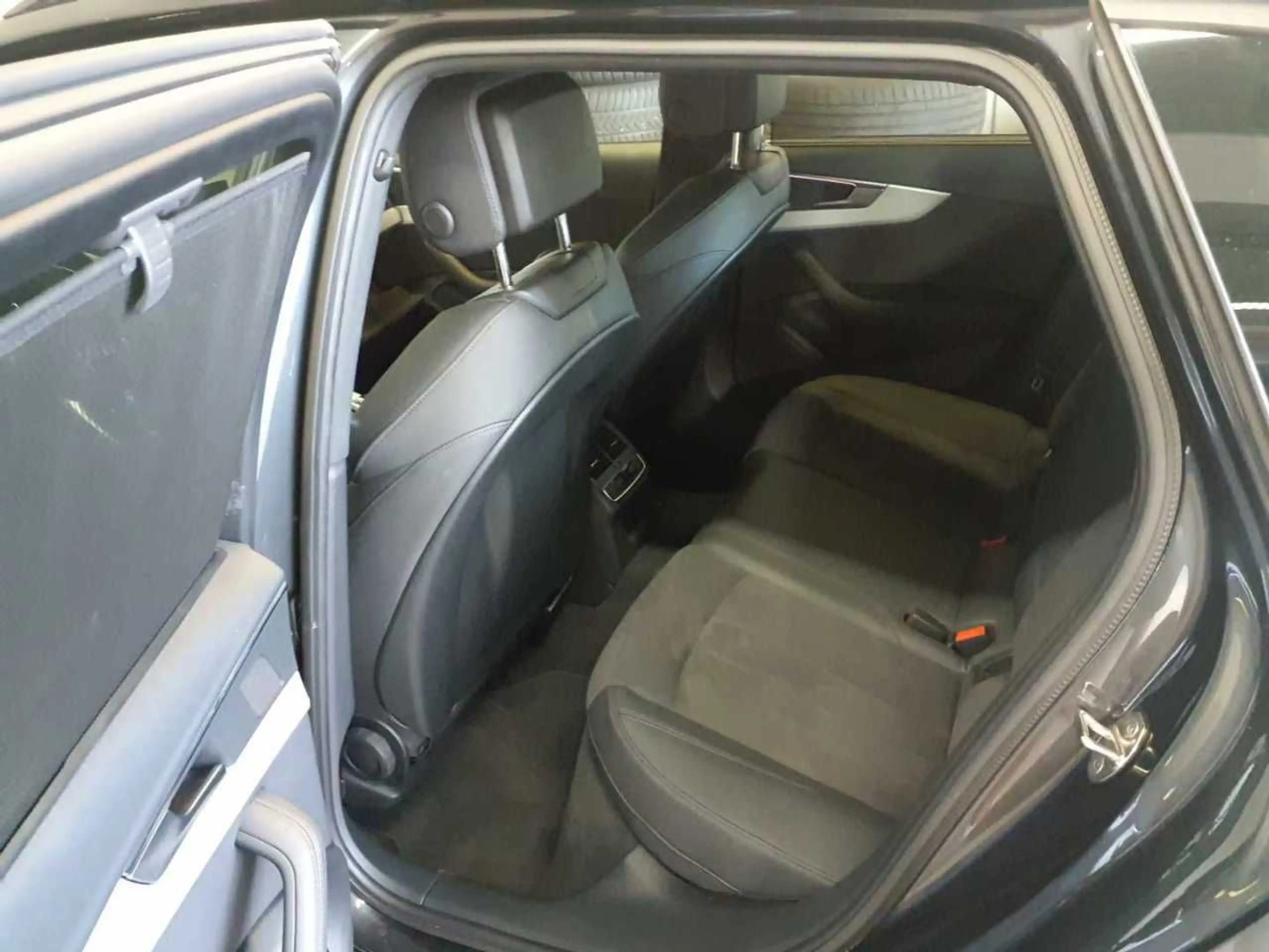 Audi A4 Avant 40 204PS S-TRONIC ACC.NAVI+VC.PDC.LED.SHZ — photo 6