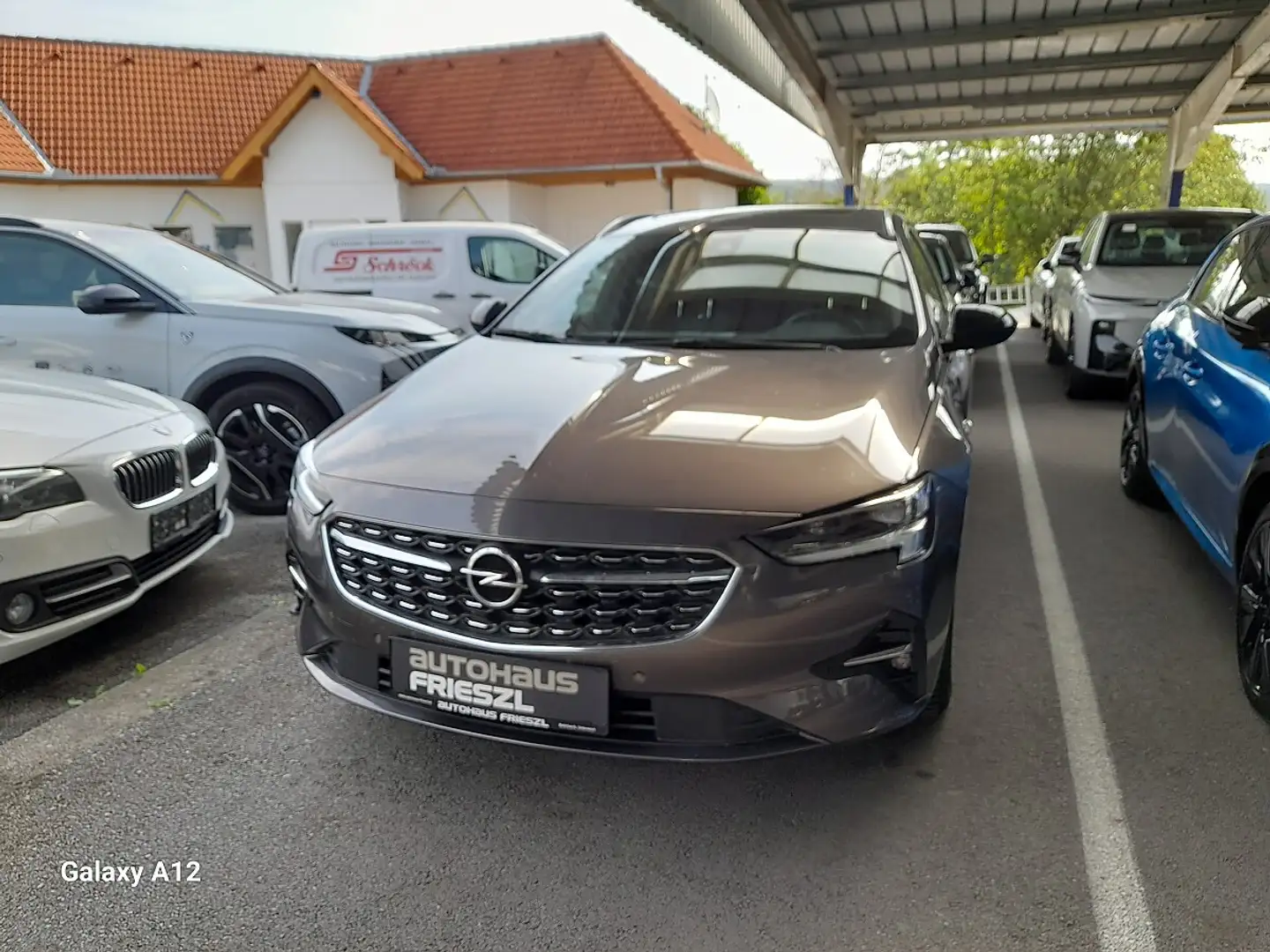 Opel Insignia ST 2,0 CDTI DVH Business Aut. Grau - 1