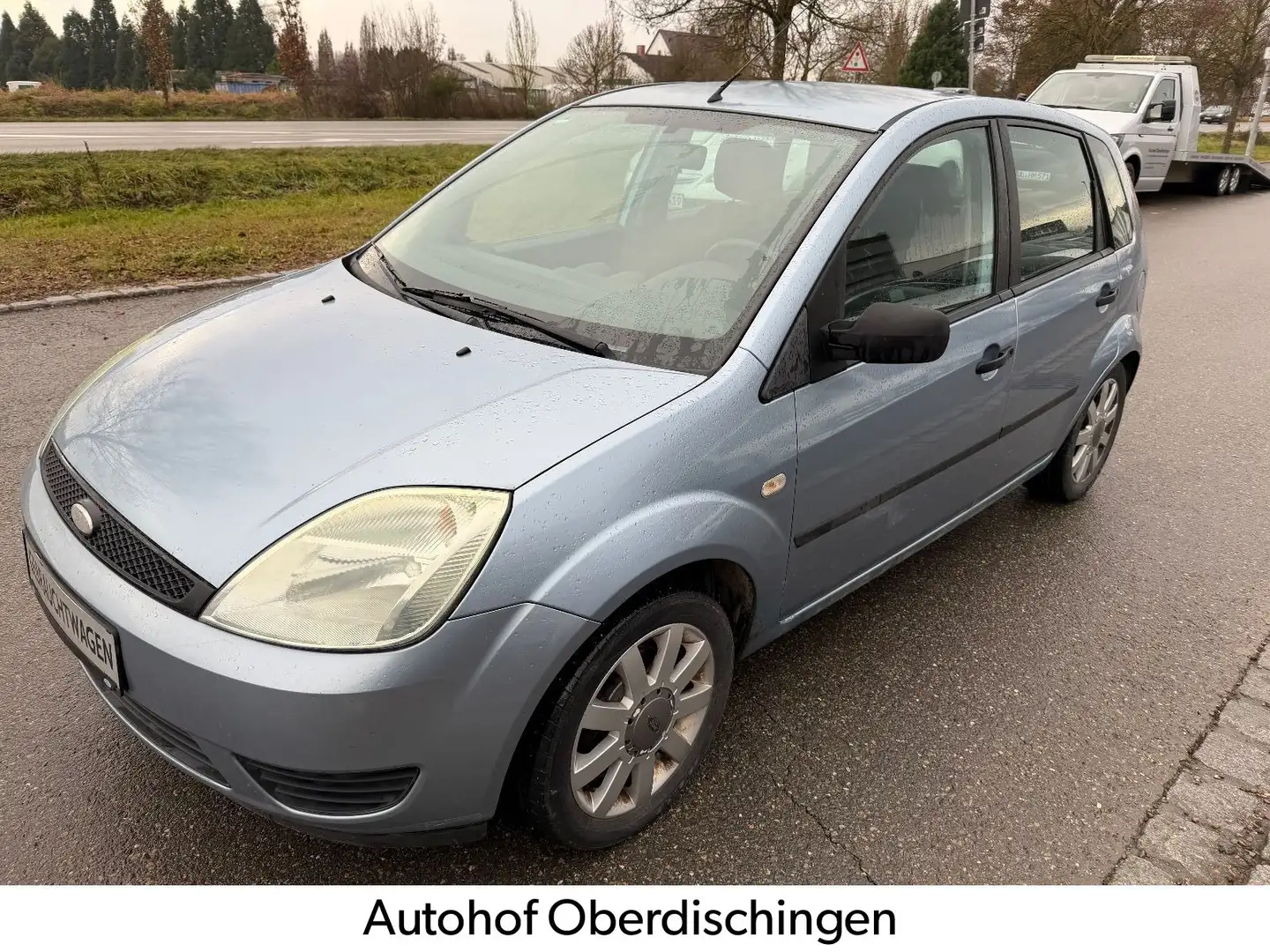 Ford Fiesta 1,4 16V Ambiente Grau - 1