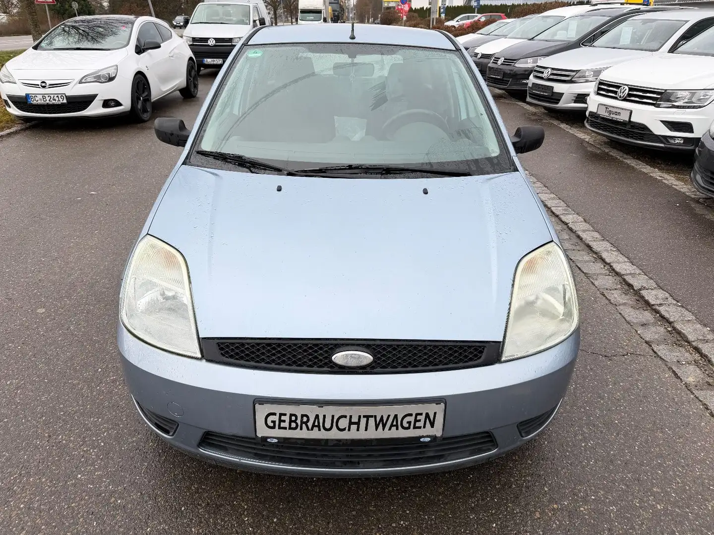 Ford Fiesta 1,4 16V Ambiente Grau - 2