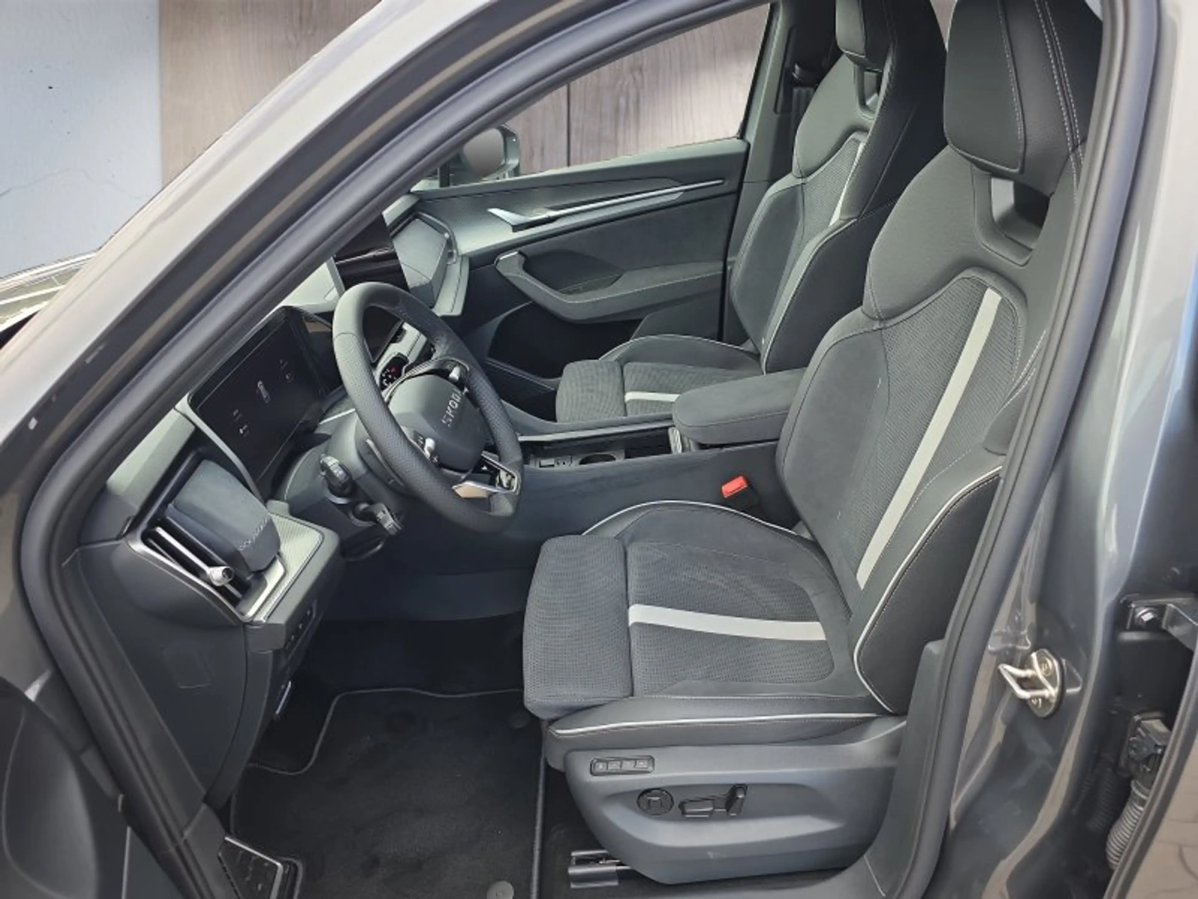 Skoda Kodiaq Sportline 1,5 TSI iV aAHK/Pano/Matrix/Navi — photo 9