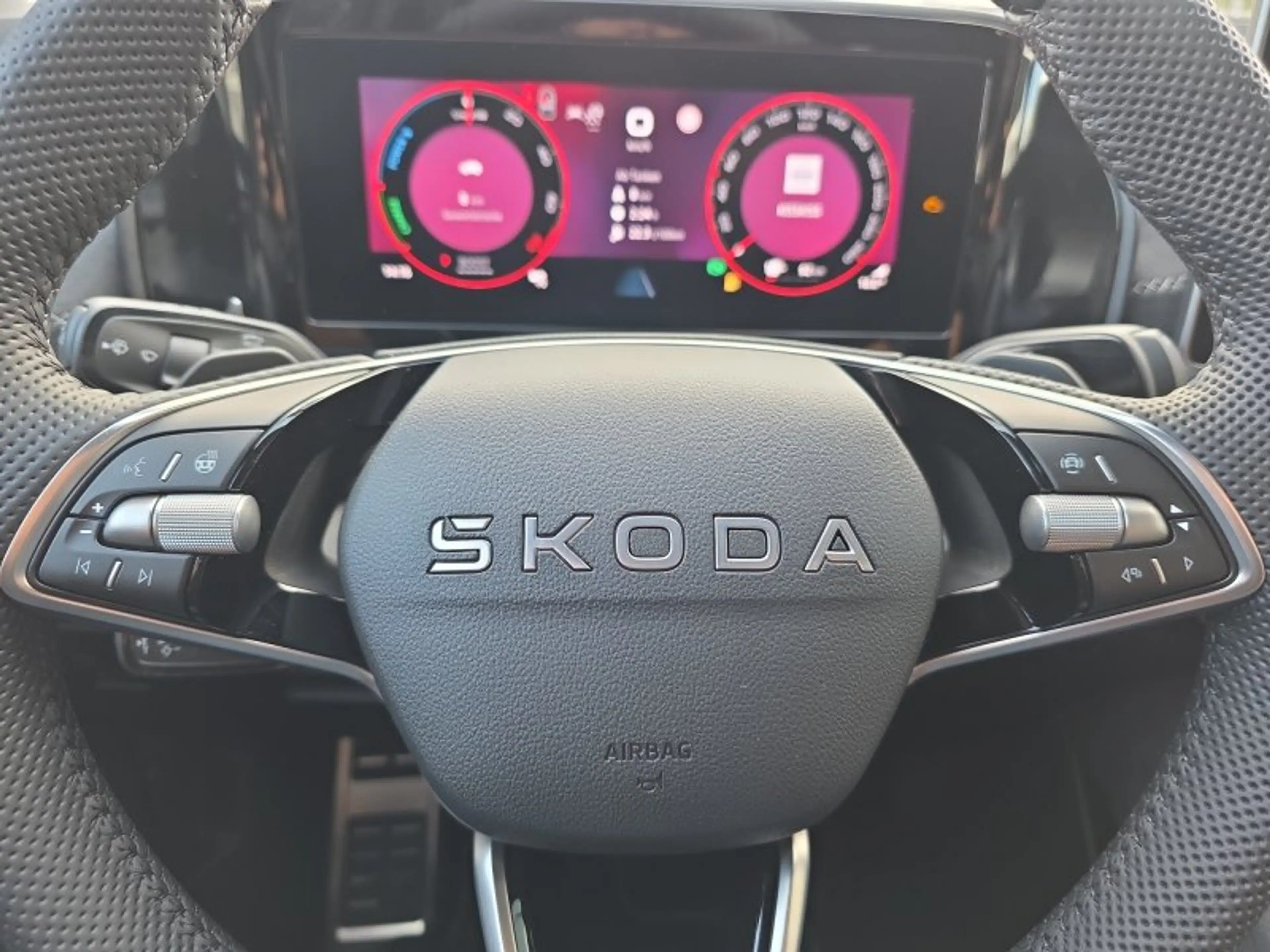 Skoda Kodiaq Sportline 1,5 TSI iV aAHK/Pano/Matrix/Navi — photo 24