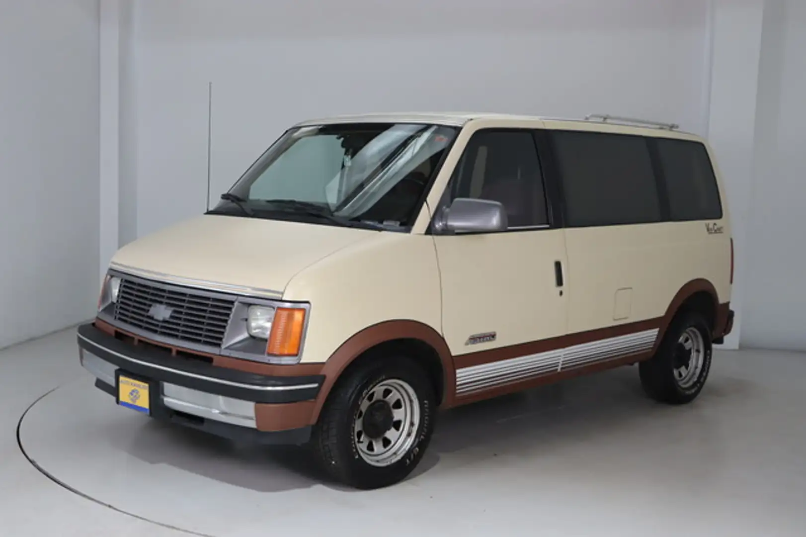 Chevrolet Astro Van WOMO * Vorzelt * HU/AU neu Beige - 1
