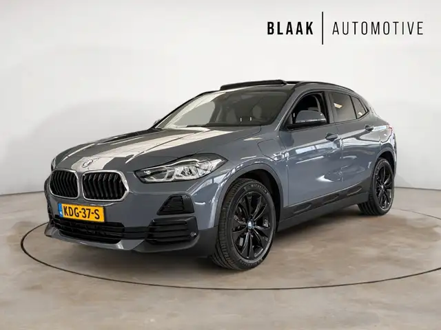 BMW X2 xDrive25e High Executive | pano | head-up | elektr