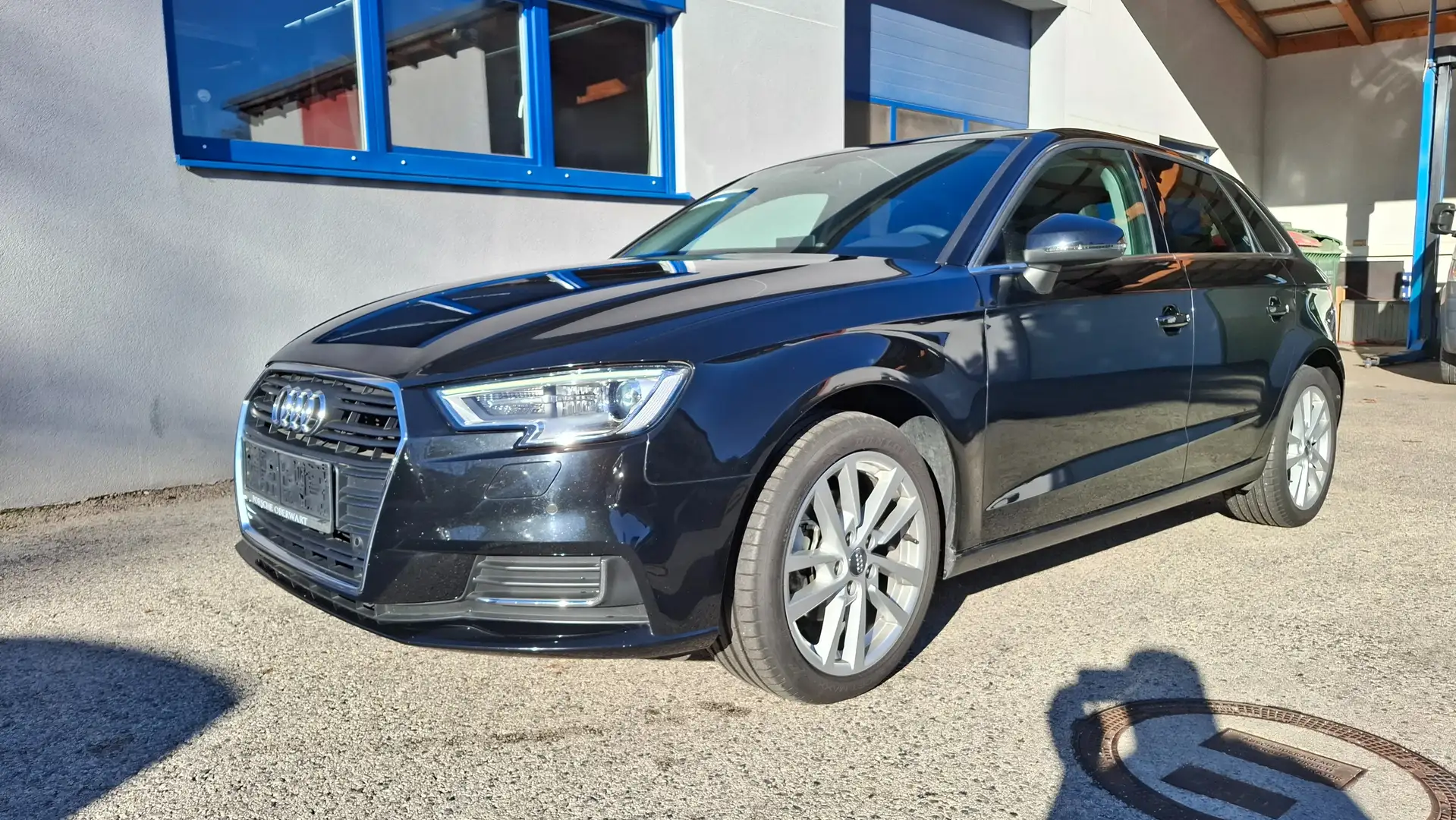 Audi A3 A3 SB 1,5 TFSI COD ultra sport COD sport Schwarz - 1