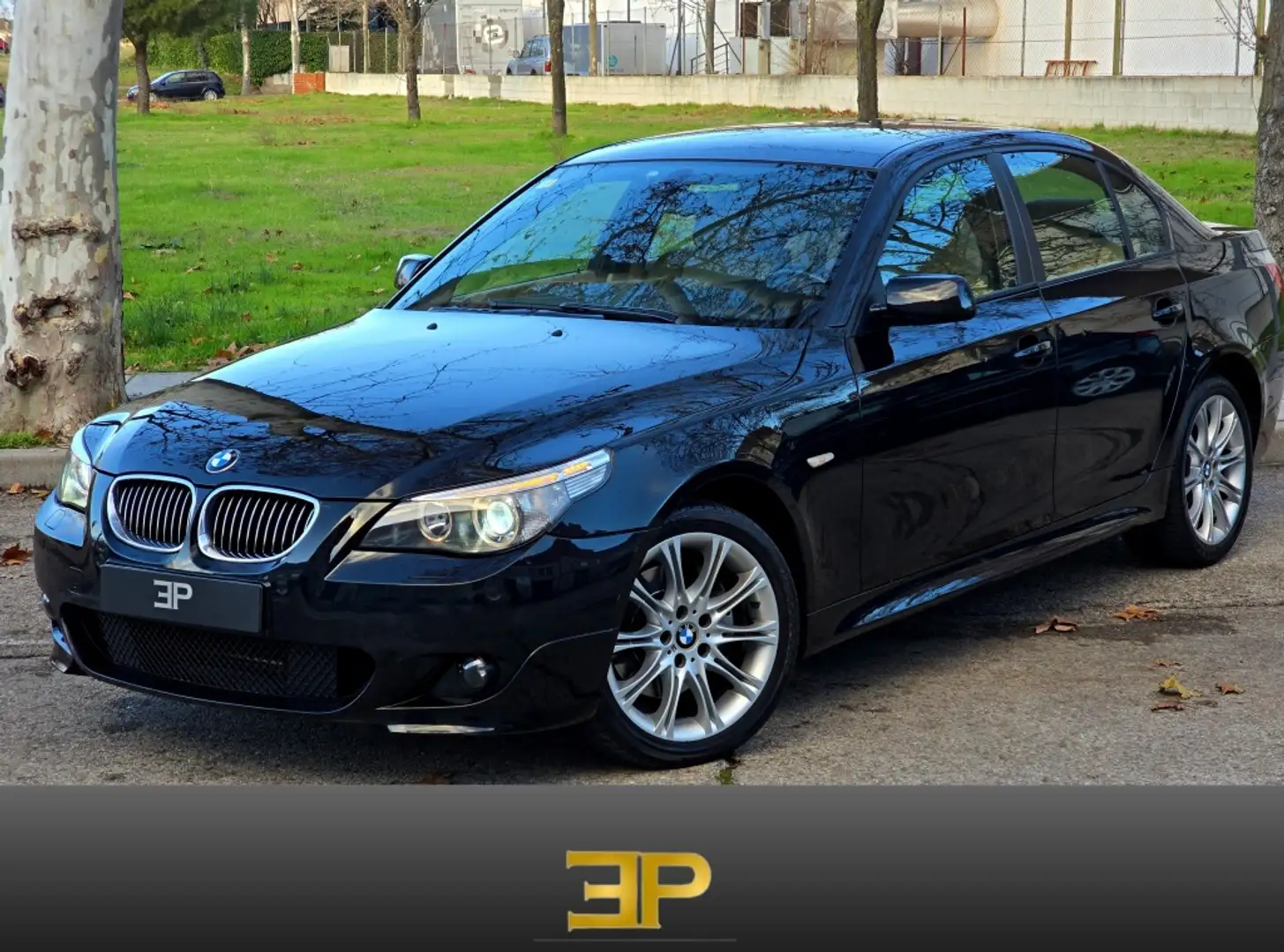 BMW 530 530xi Noir - 1