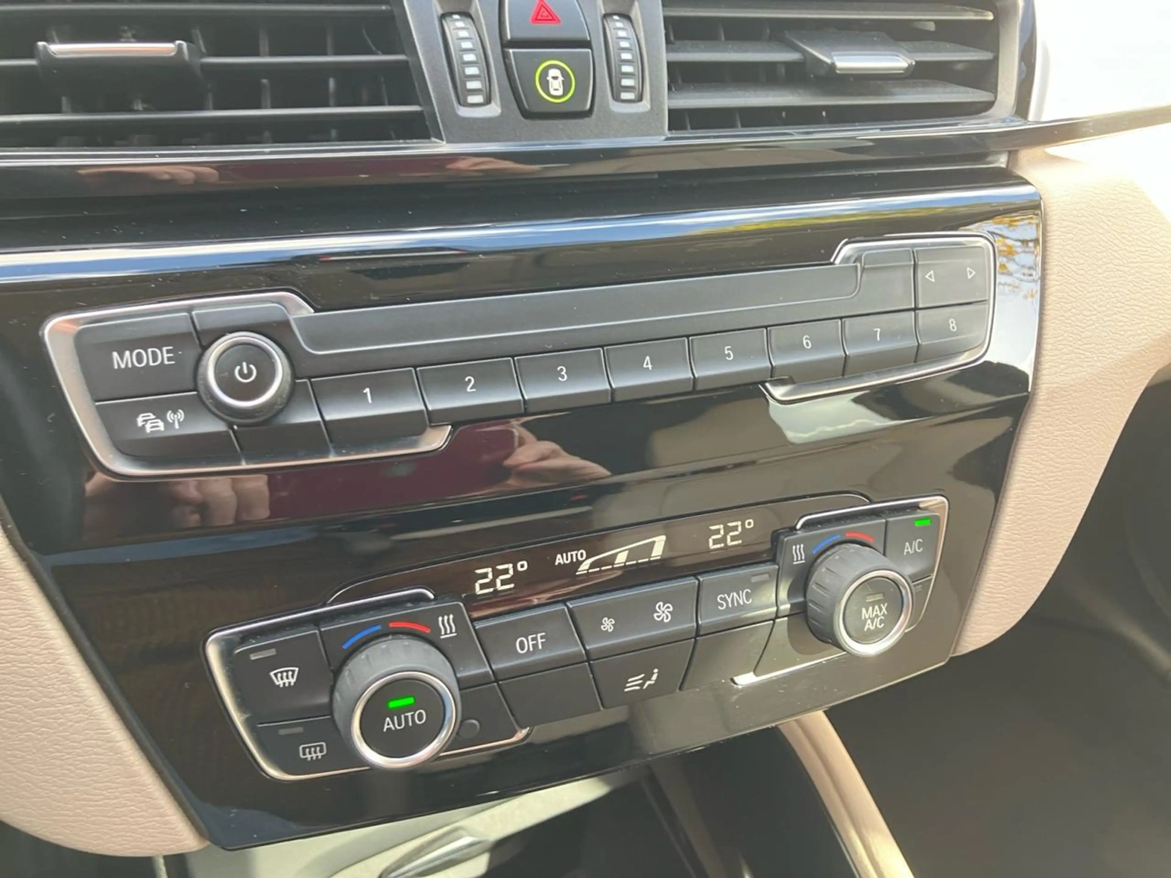 BMW X1 X1 1.5dA sDrive leder / GPS — photo 16