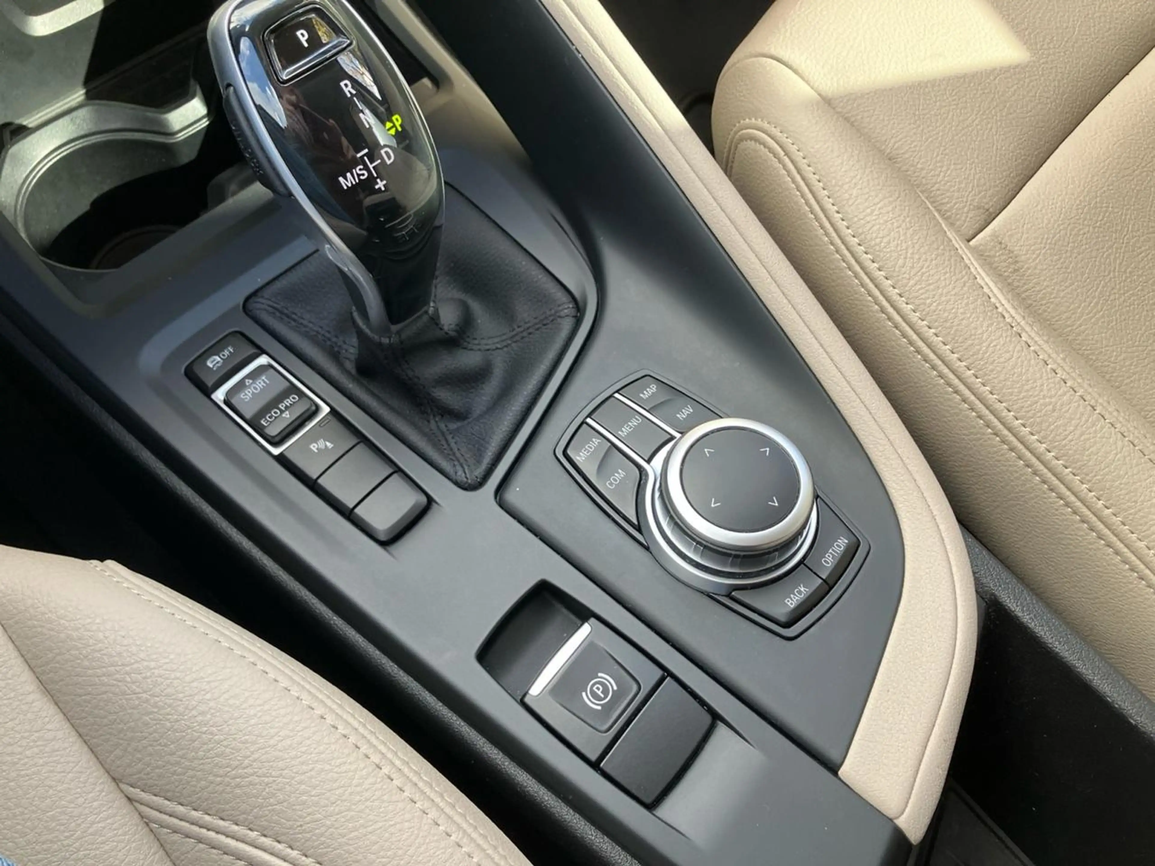 BMW X1 X1 1.5dA sDrive leder / GPS — photo 18