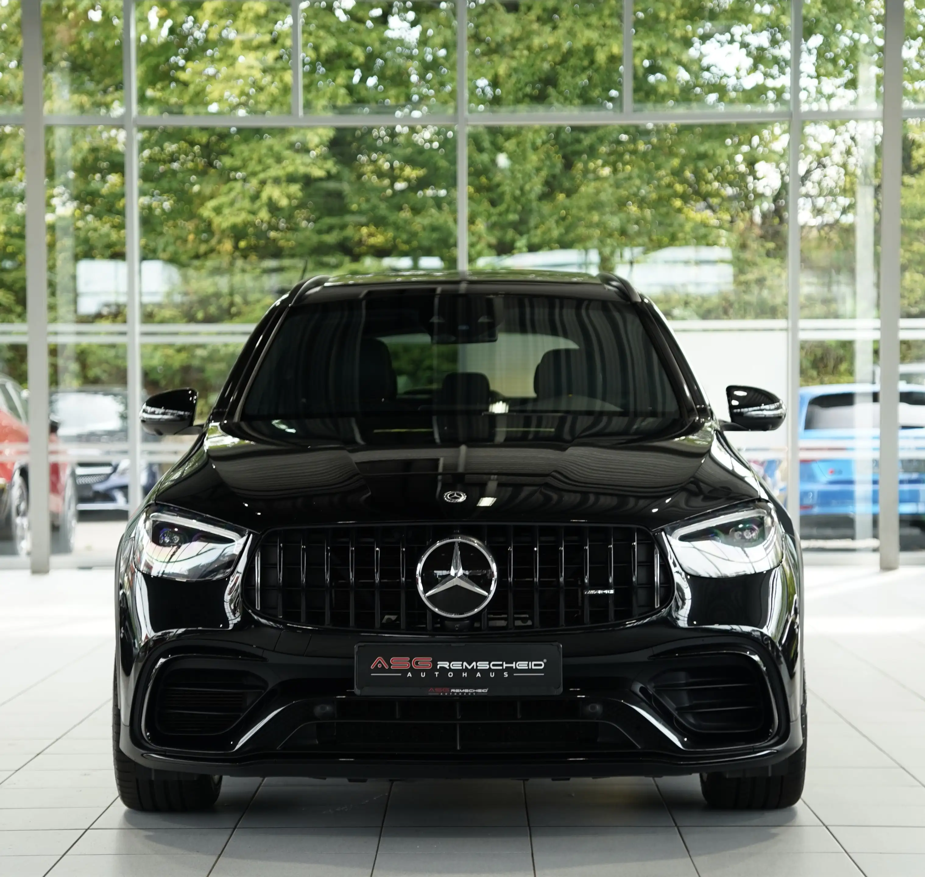 Mercedes-Benz GLC 63 AMG 4M *Distr. *Memory *AHK *Pano *360° — photo 2