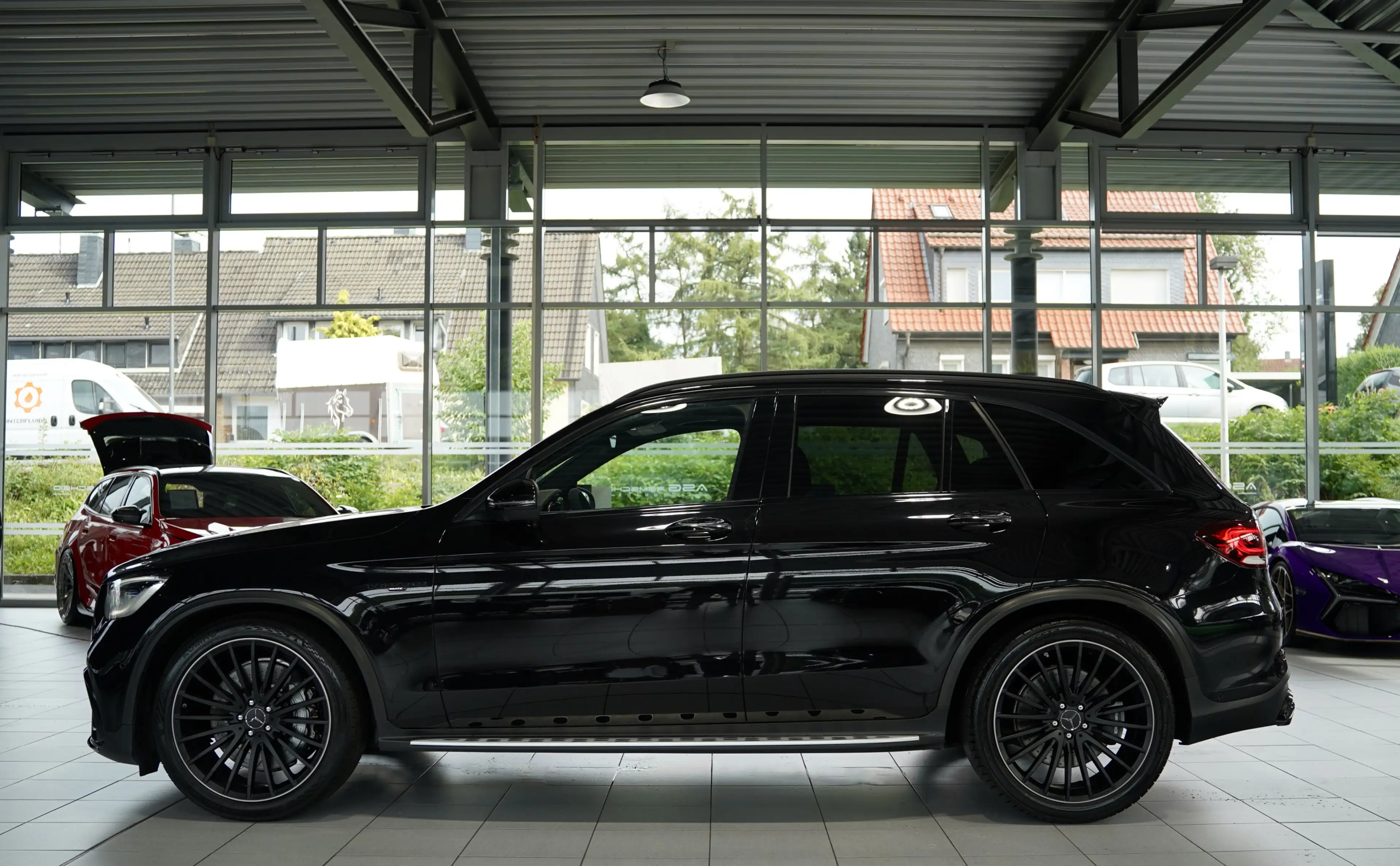Mercedes-Benz GLC 63 AMG 4M *Distr. *Memory *AHK *Pano *360° — photo 9