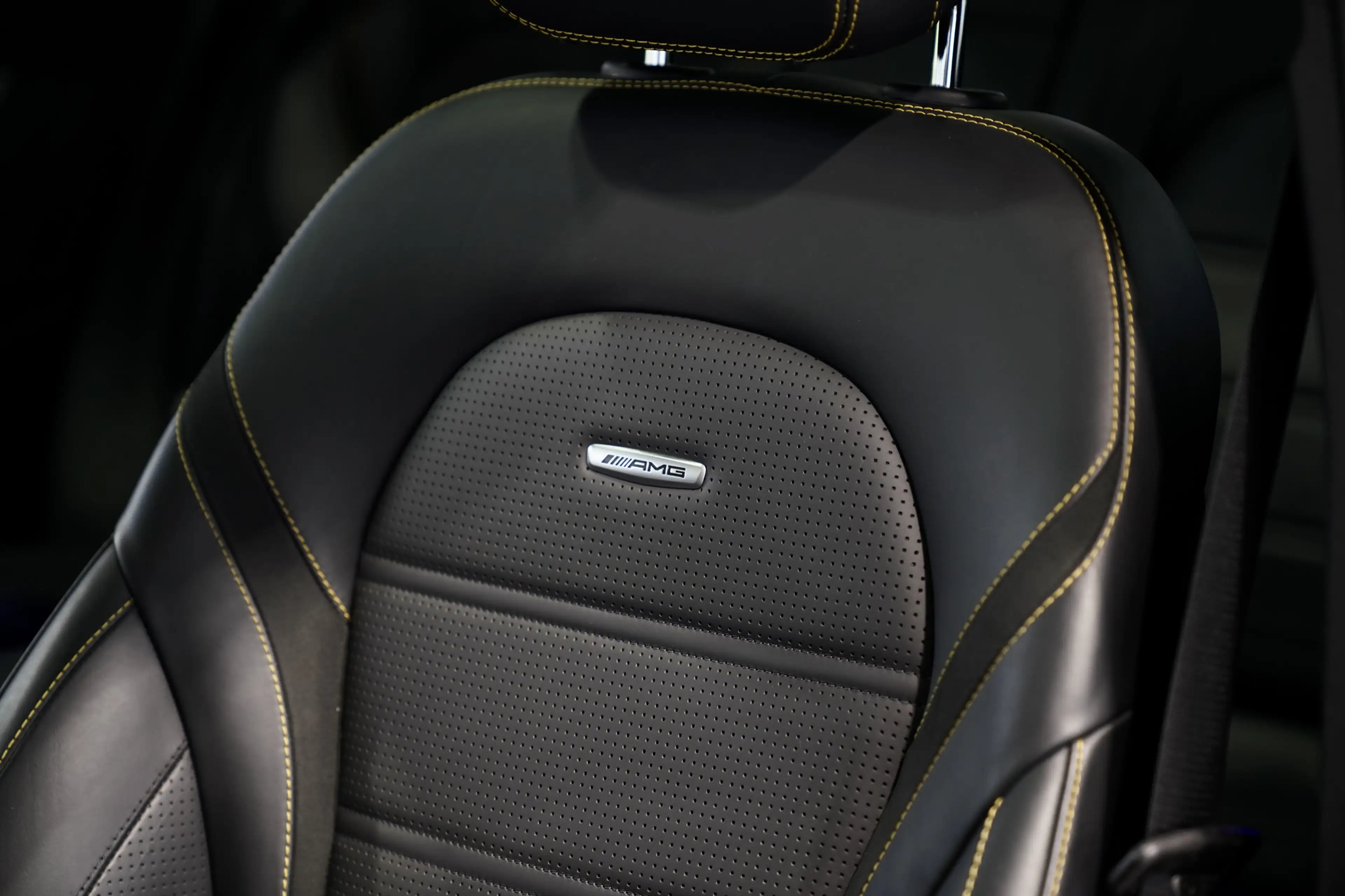 Mercedes-Benz GLC 63 AMG 4M *Distr. *Memory *AHK *Pano *360° — photo 15