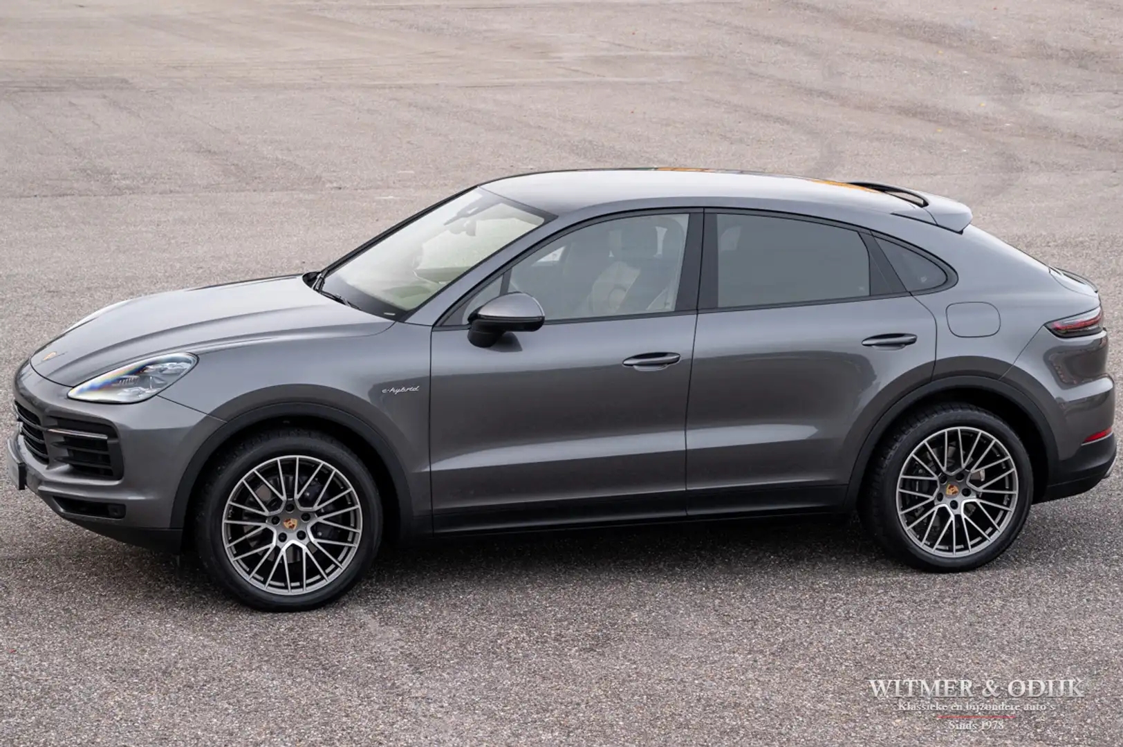 Porsche Cayenne Coupé 3.0 E-Hybrid Perfecte configuratie, NLD auto Grau - 1