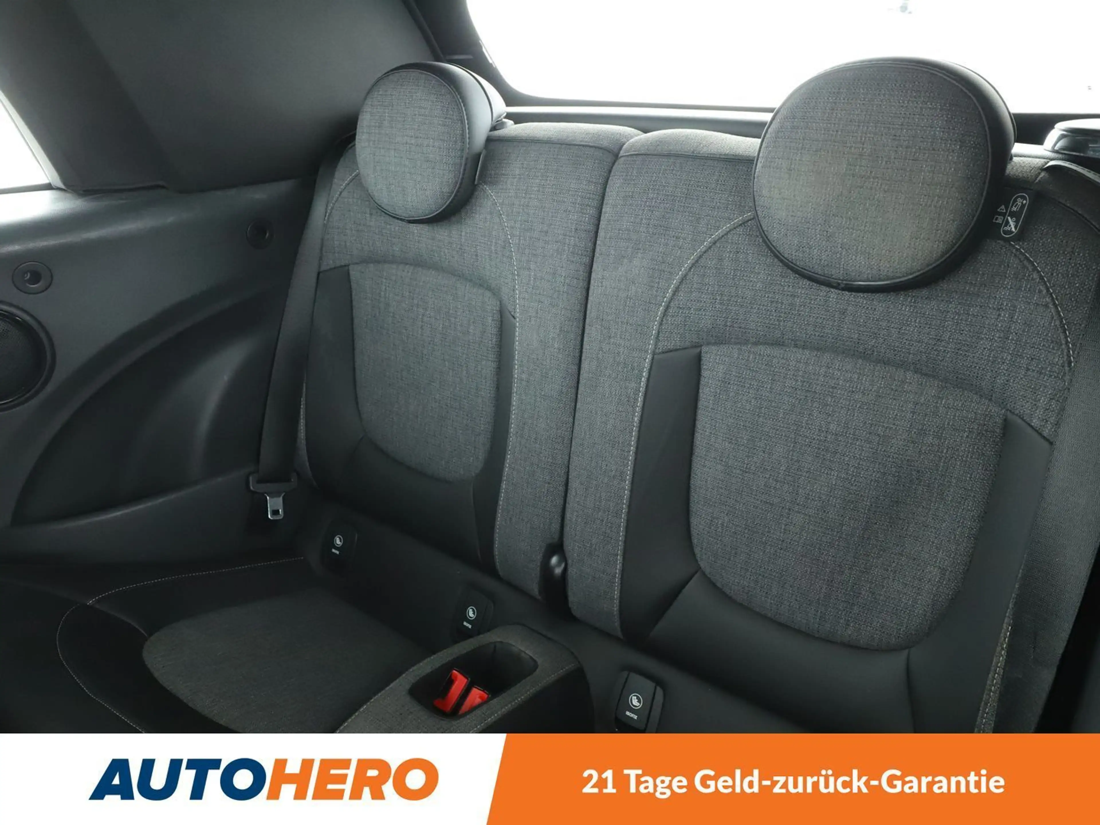 MINI One Cabrio One Classic Trim *NAVI*HUD*LED*TEMPO*PDC* — photo 14