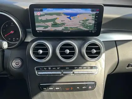 Annonce voiture d'occasion Mercedes-Benz C 200 - CARADIZE