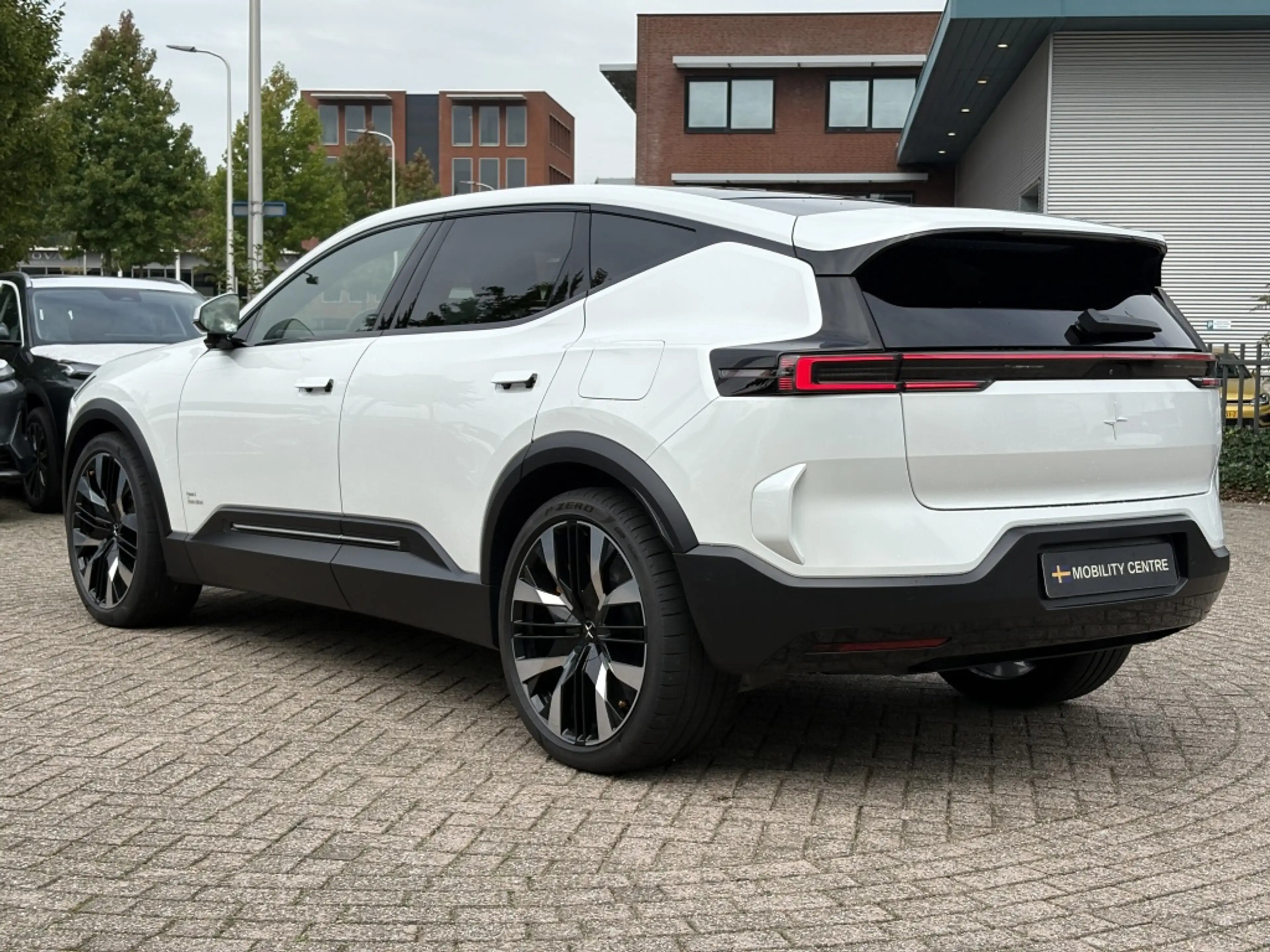 Polestar 3 Long range Dual motor 111kWh | Nappa | B&W audio — photo 8